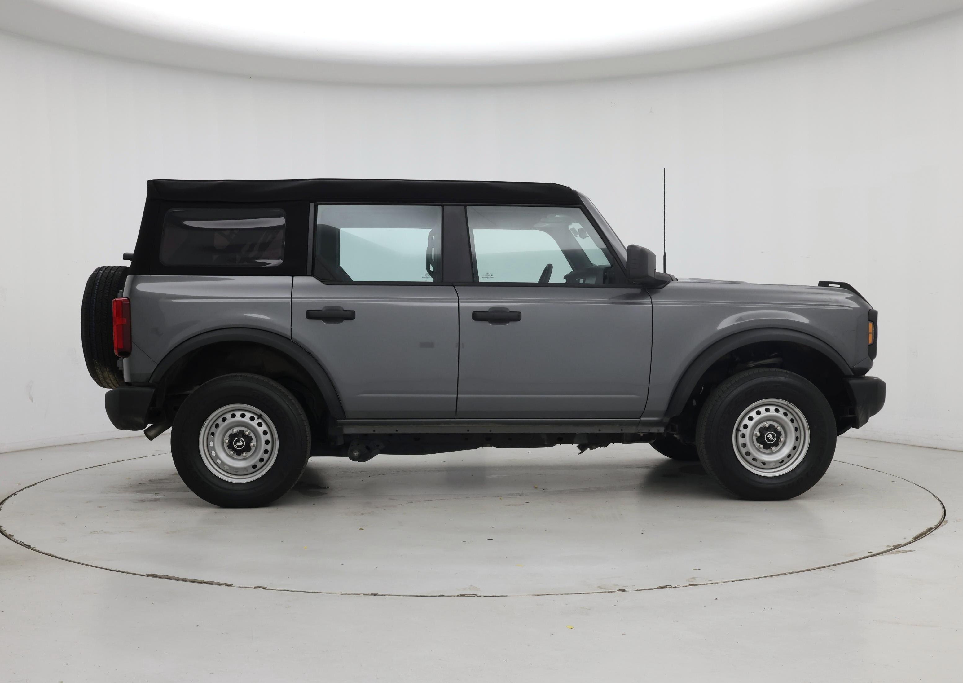 Thumbnail: 2025 Ford Bronco - 7