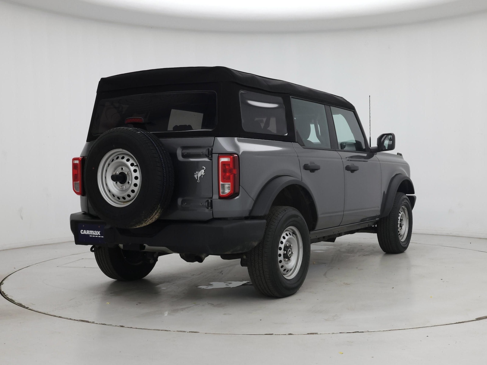 2025 Ford Bronco 4-Door Base - Photo 9