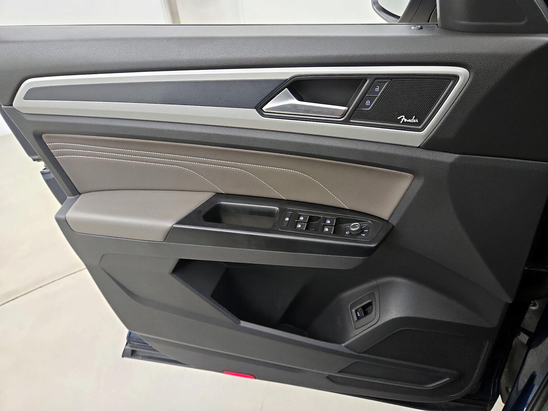 Thumbnail: 2021 Volkswagen Atlas - 12
