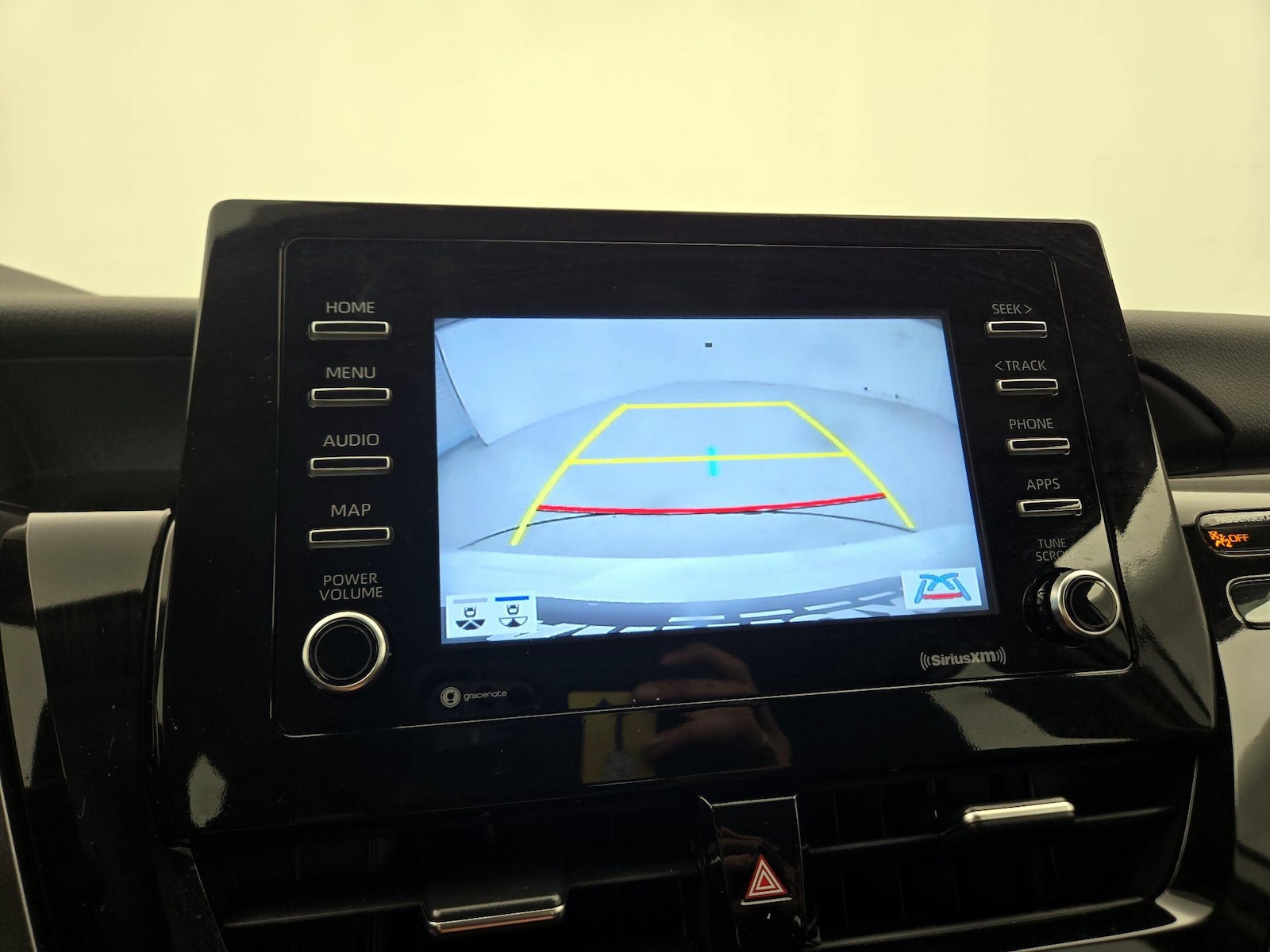 2023 Toyota Camry LE - Photo 15