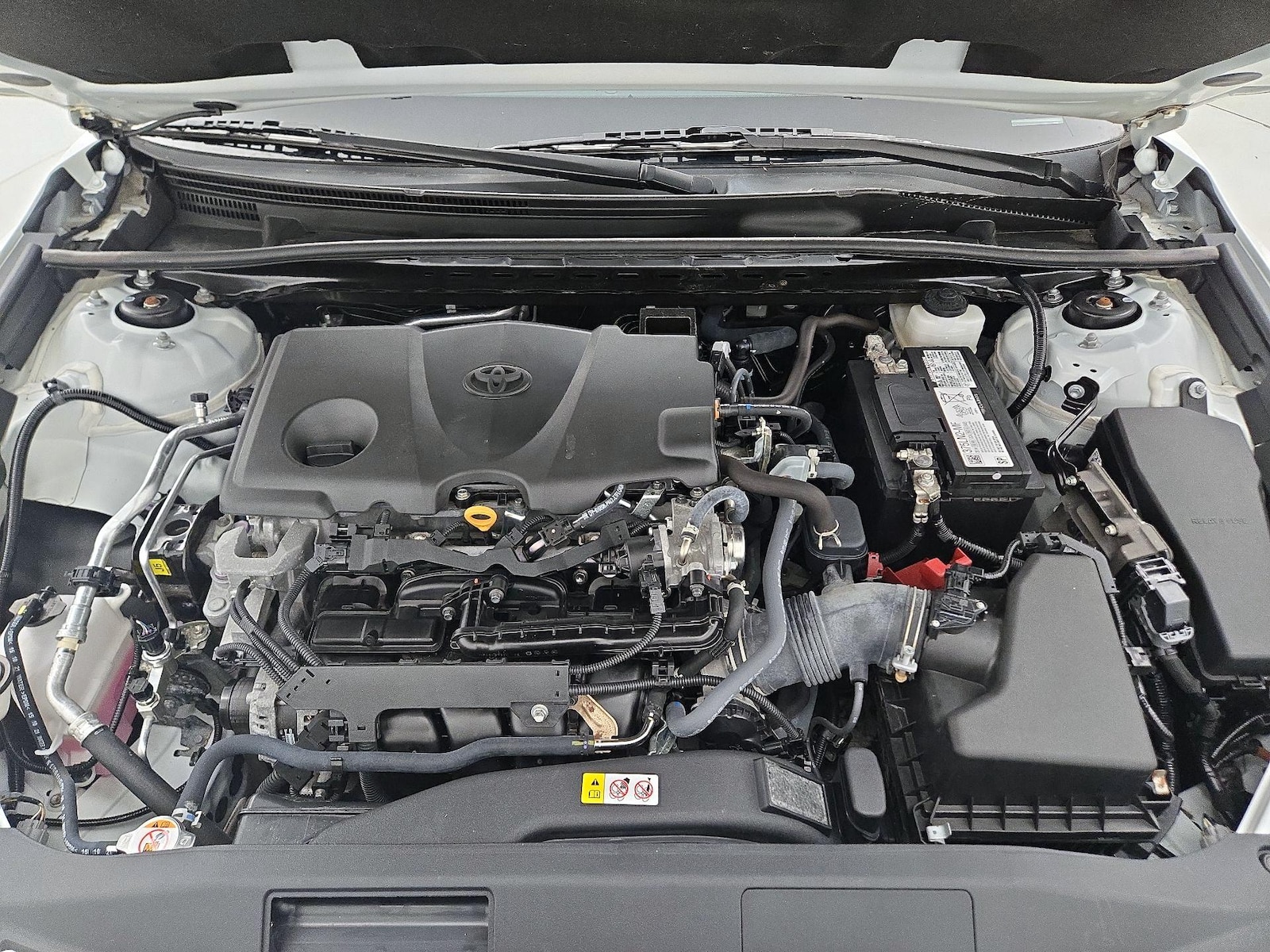 2023 Toyota Camry LE - Photo 22