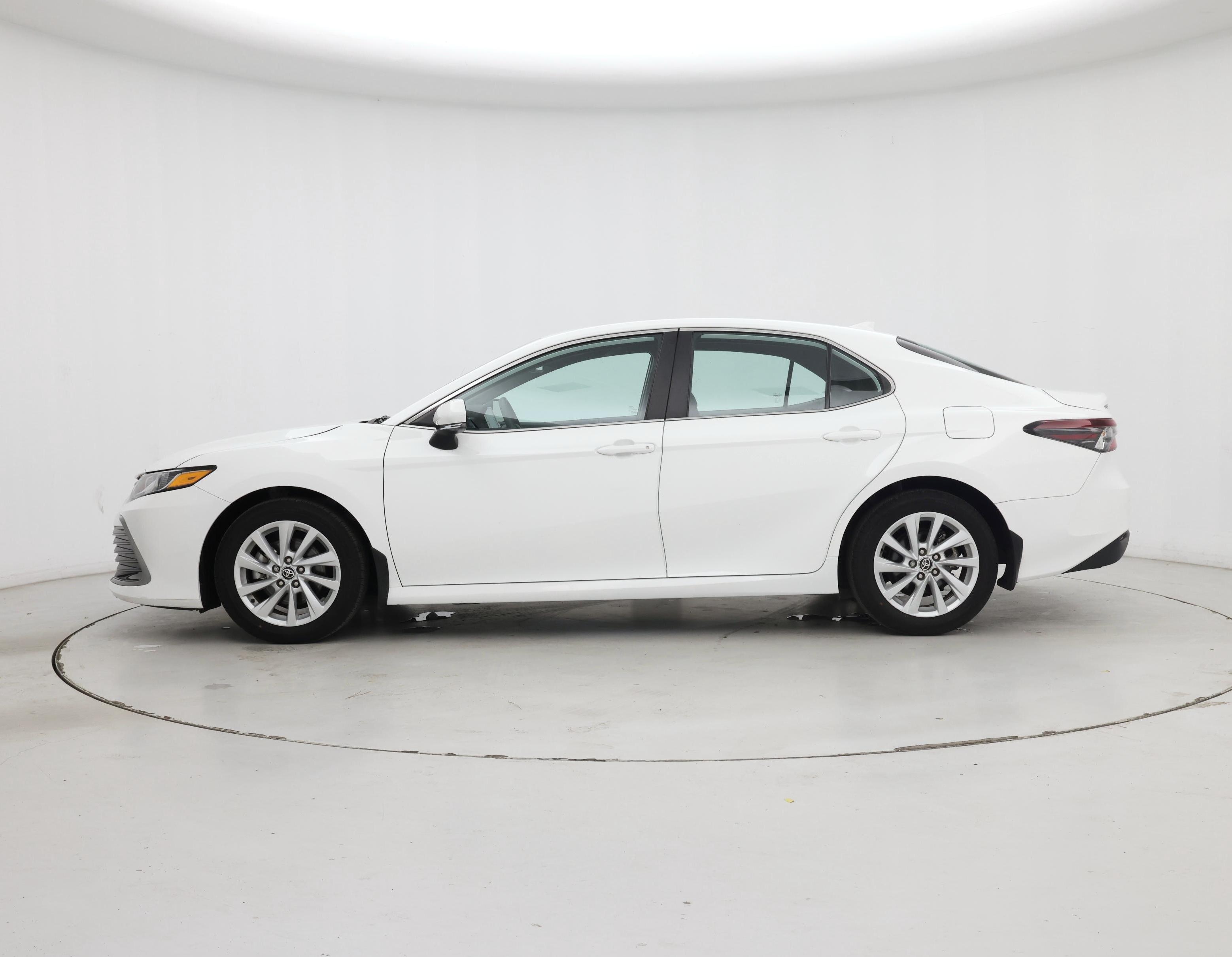 Thumbnail: 2023 Toyota Camry - 3