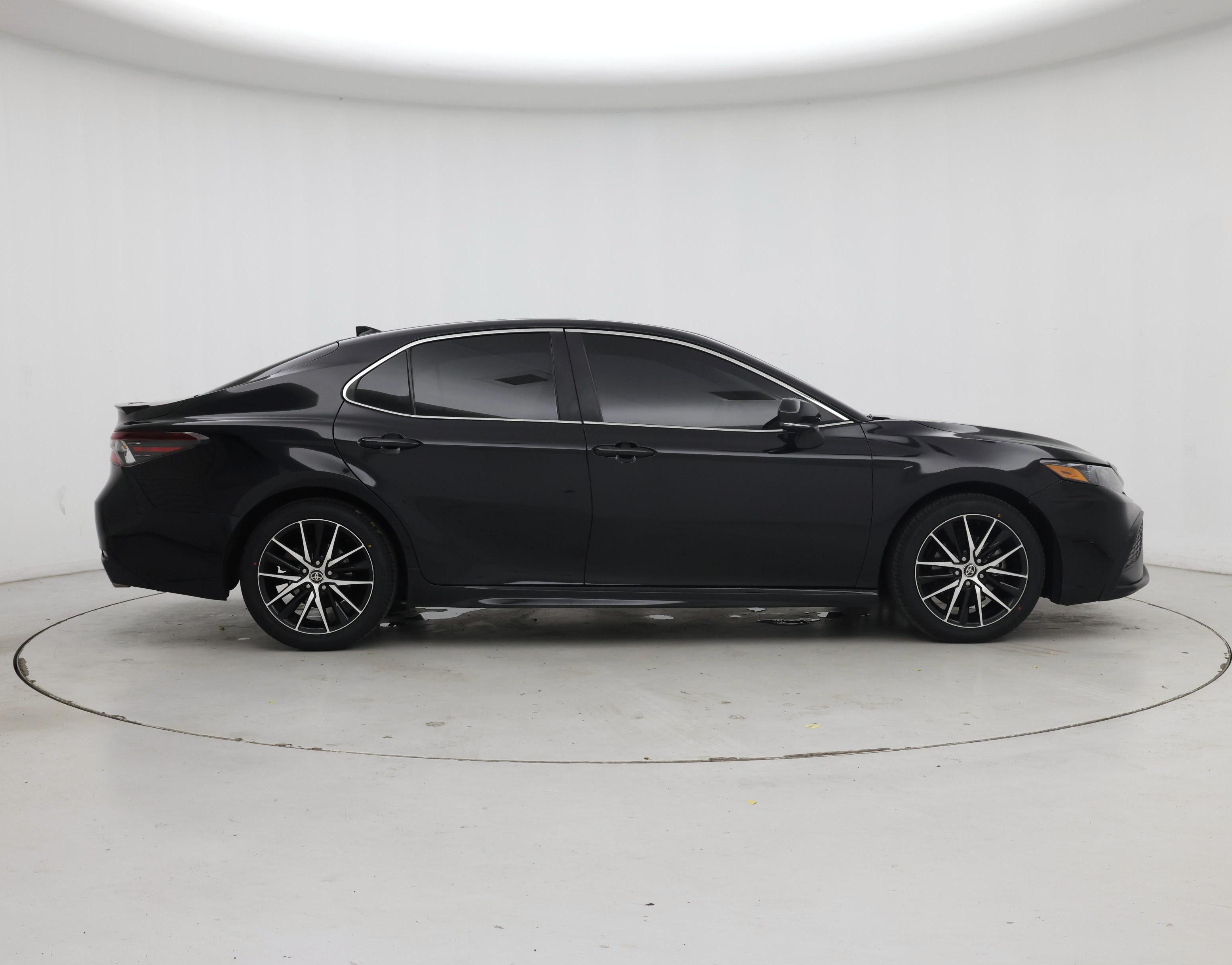 Thumbnail: 2023 Toyota Camry - 7
