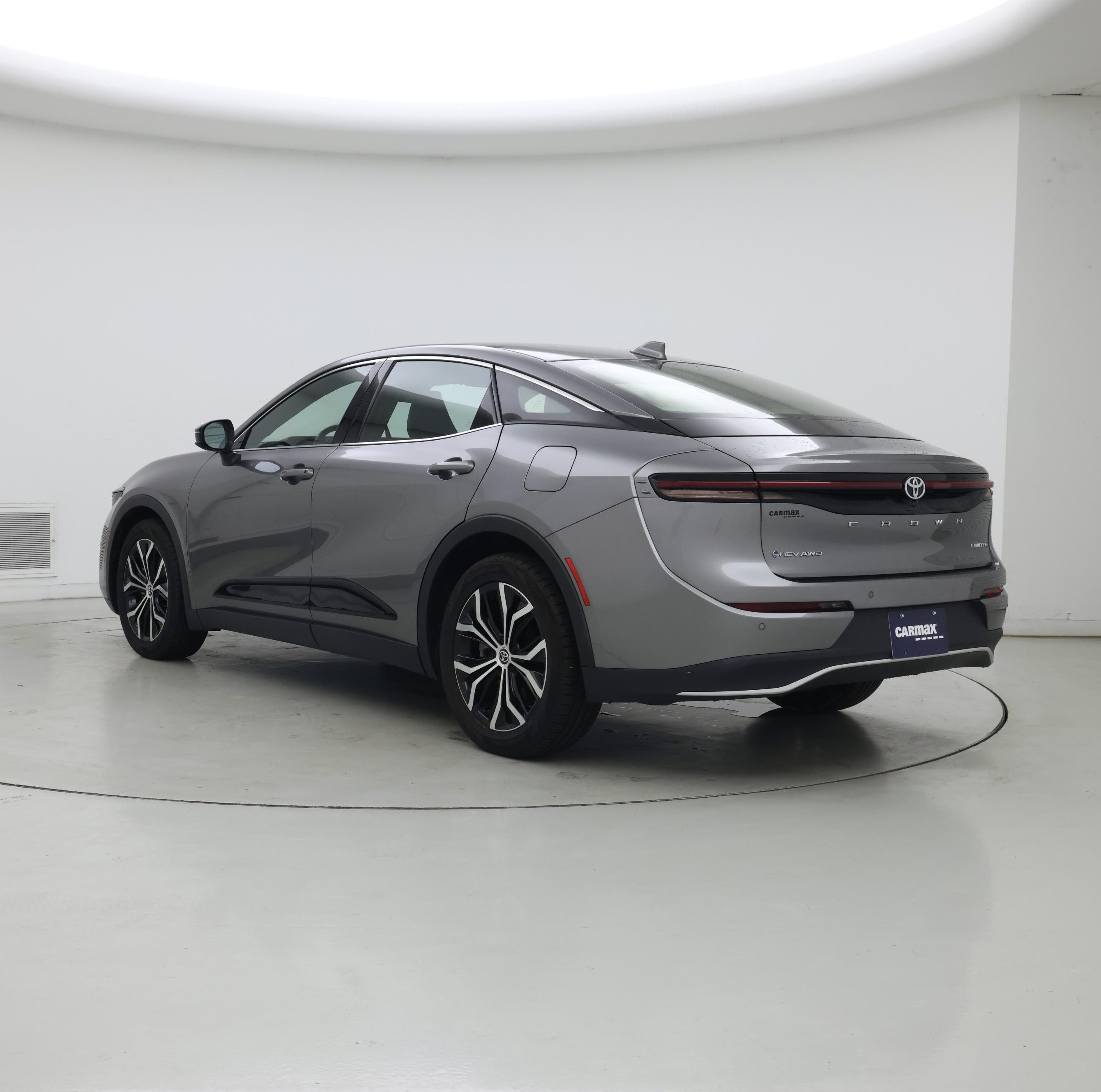 Thumbnail: 2024 Toyota Crown - 2