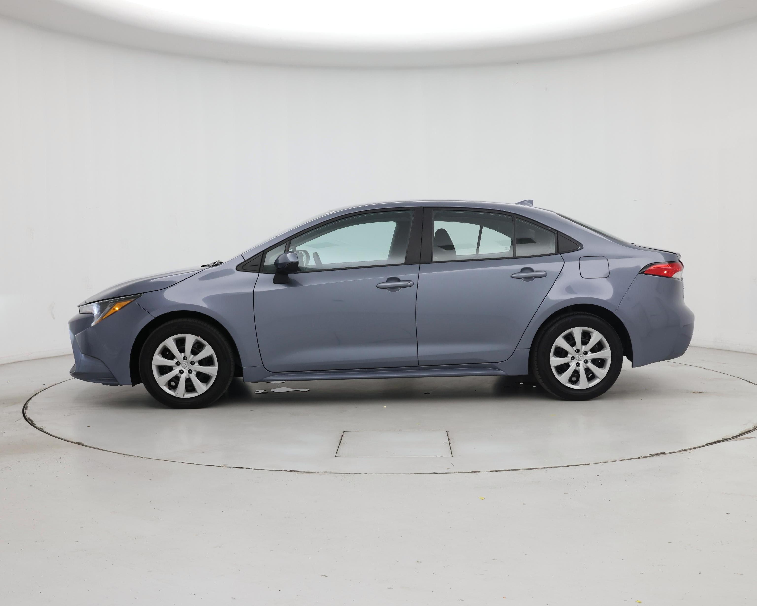 Thumbnail: 2022 Toyota Corolla - 3