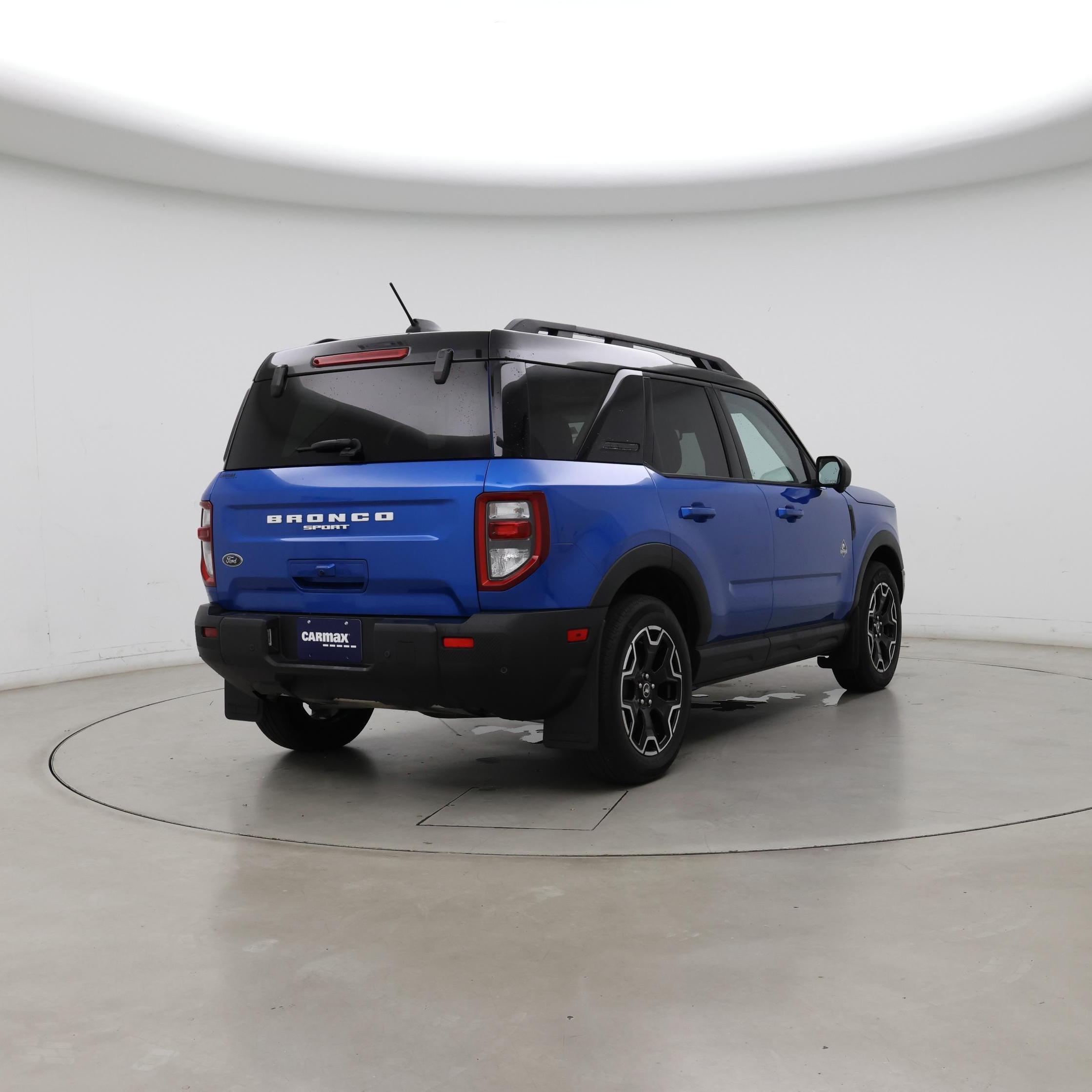 Thumbnail: 2025 Ford Bronco Sport - 8