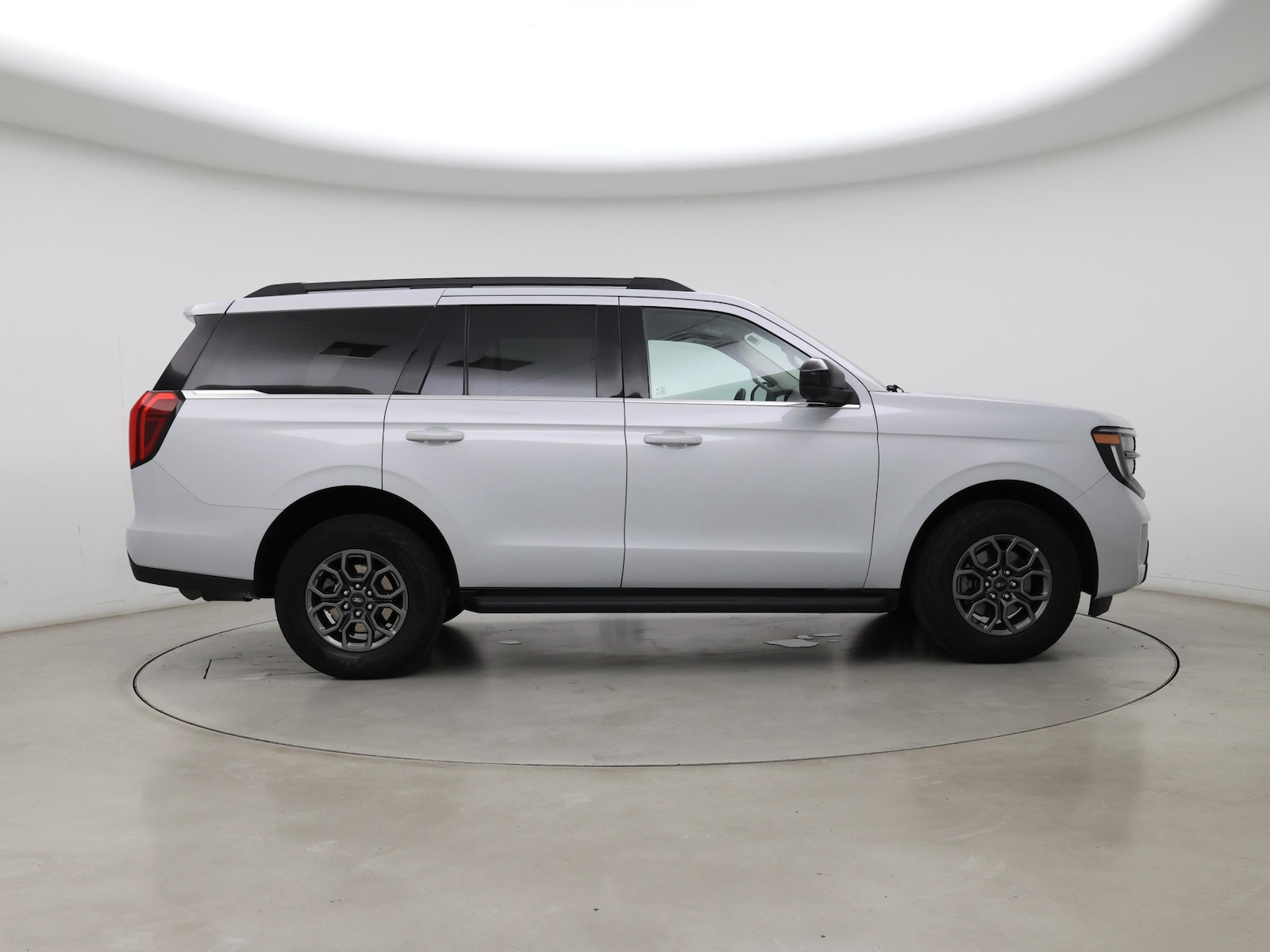 2025 Ford Expedition Active - Photo 8