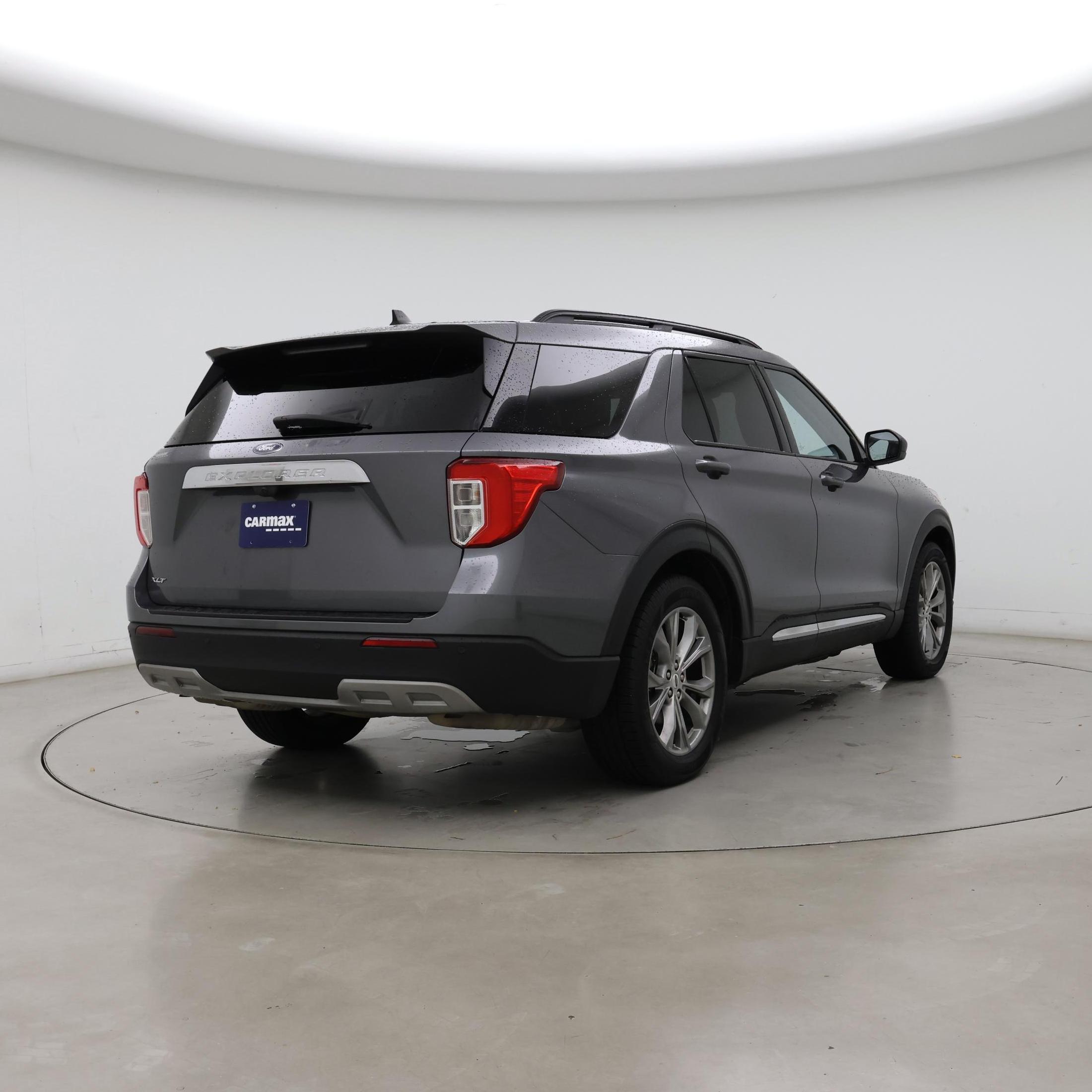 Thumbnail: 2023 Ford Explorer - 8