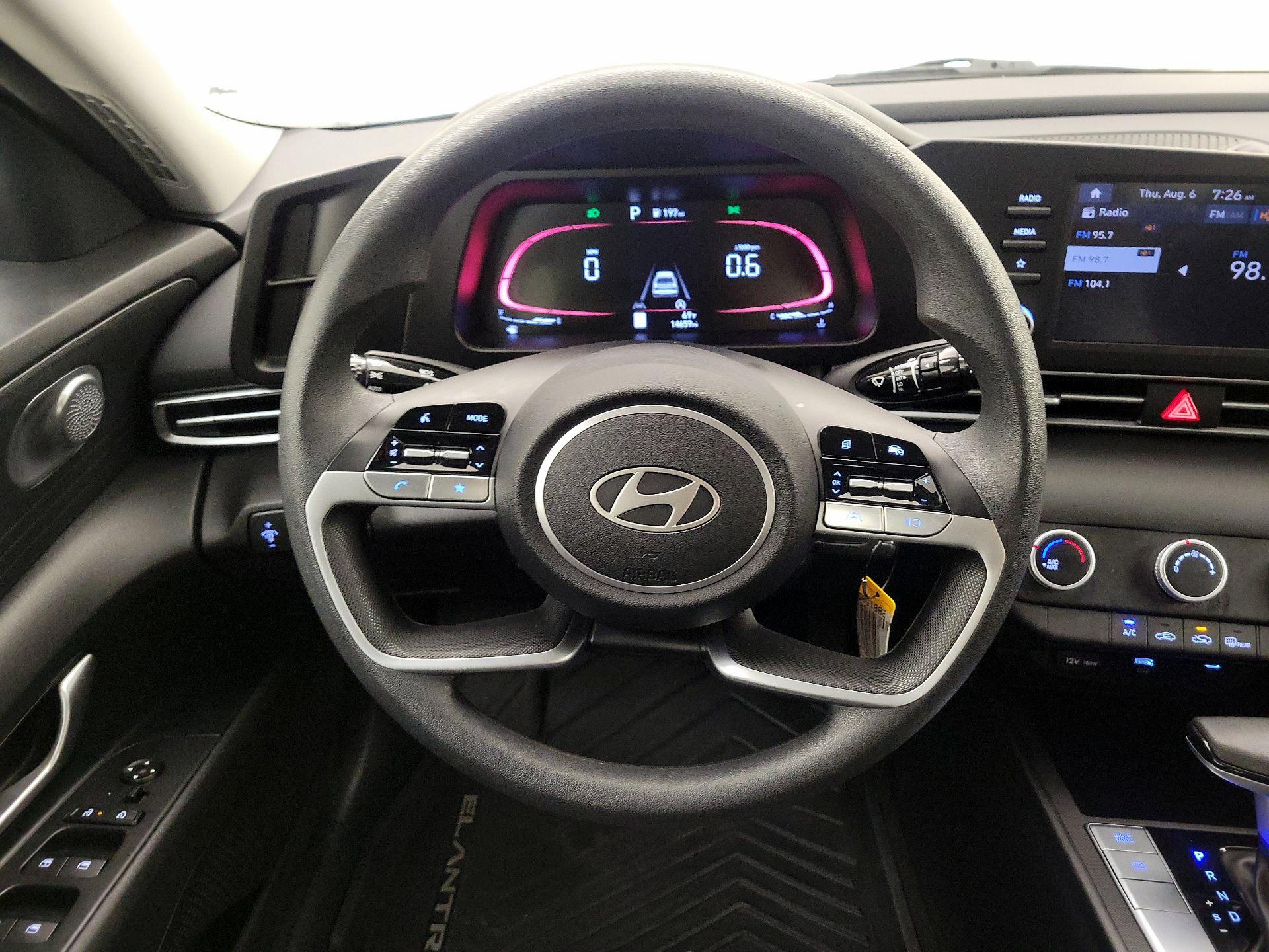 Thumbnail: 2025 Hyundai Elantra - 10