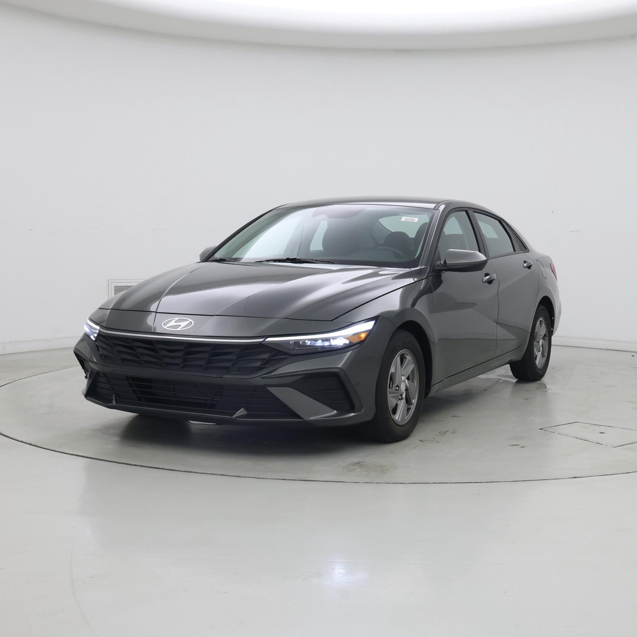 Thumbnail: 2025 Hyundai Elantra - 4