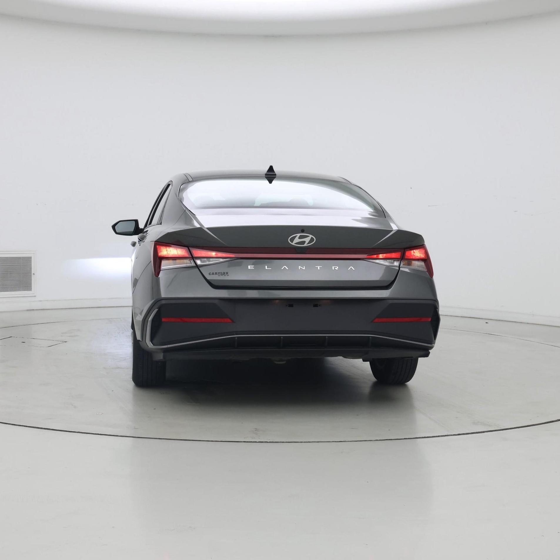 Thumbnail: 2025 Hyundai Elantra - 6