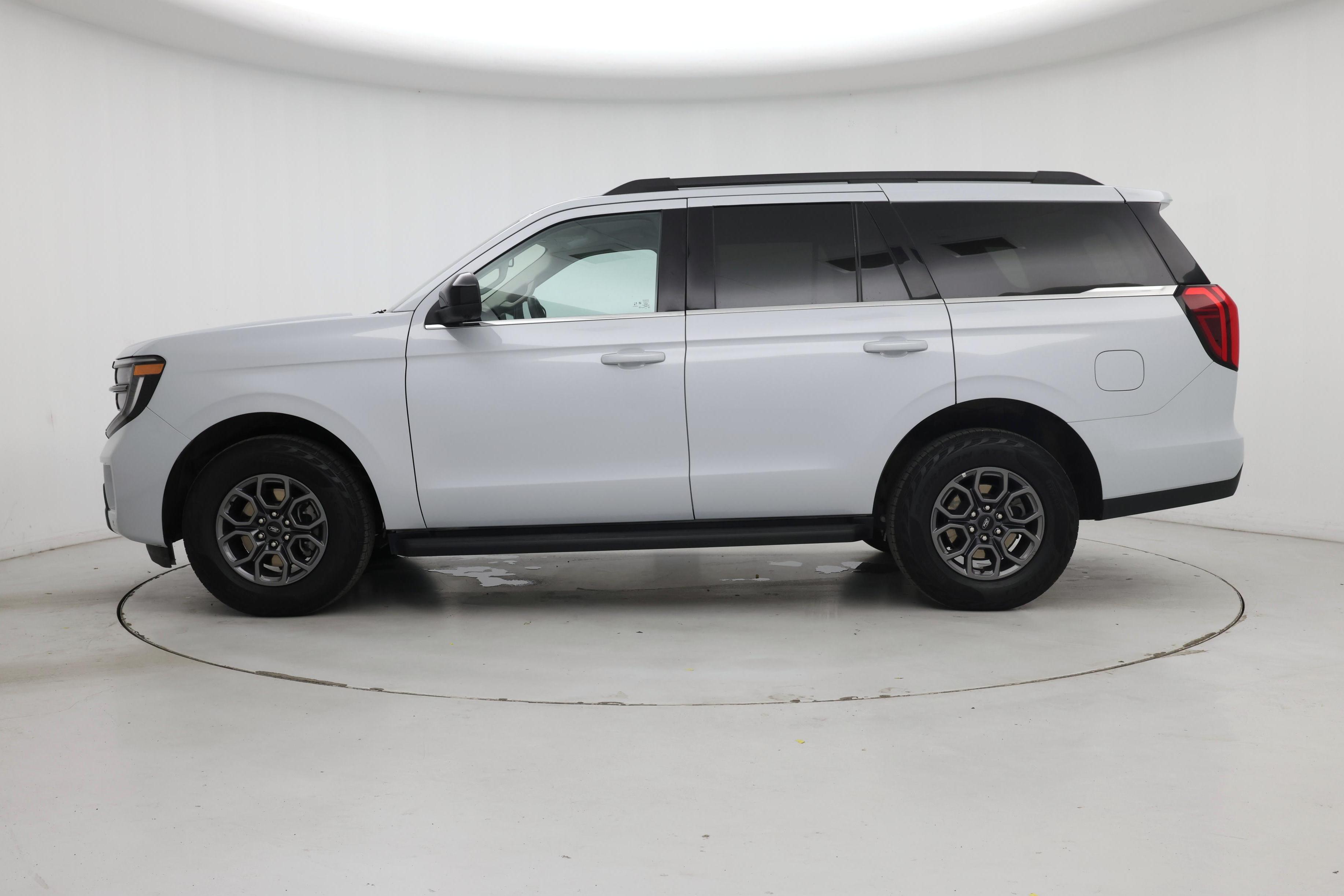 Thumbnail: 2025 Ford Expedition - 3