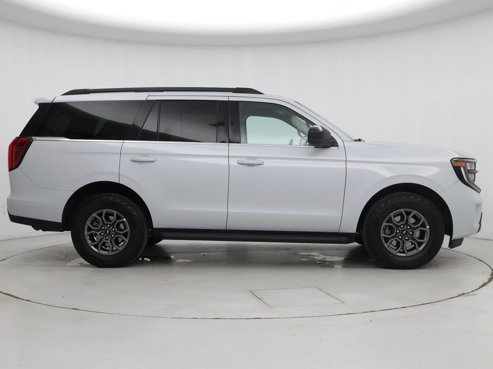2025 Ford Expedition Active - Photo 8