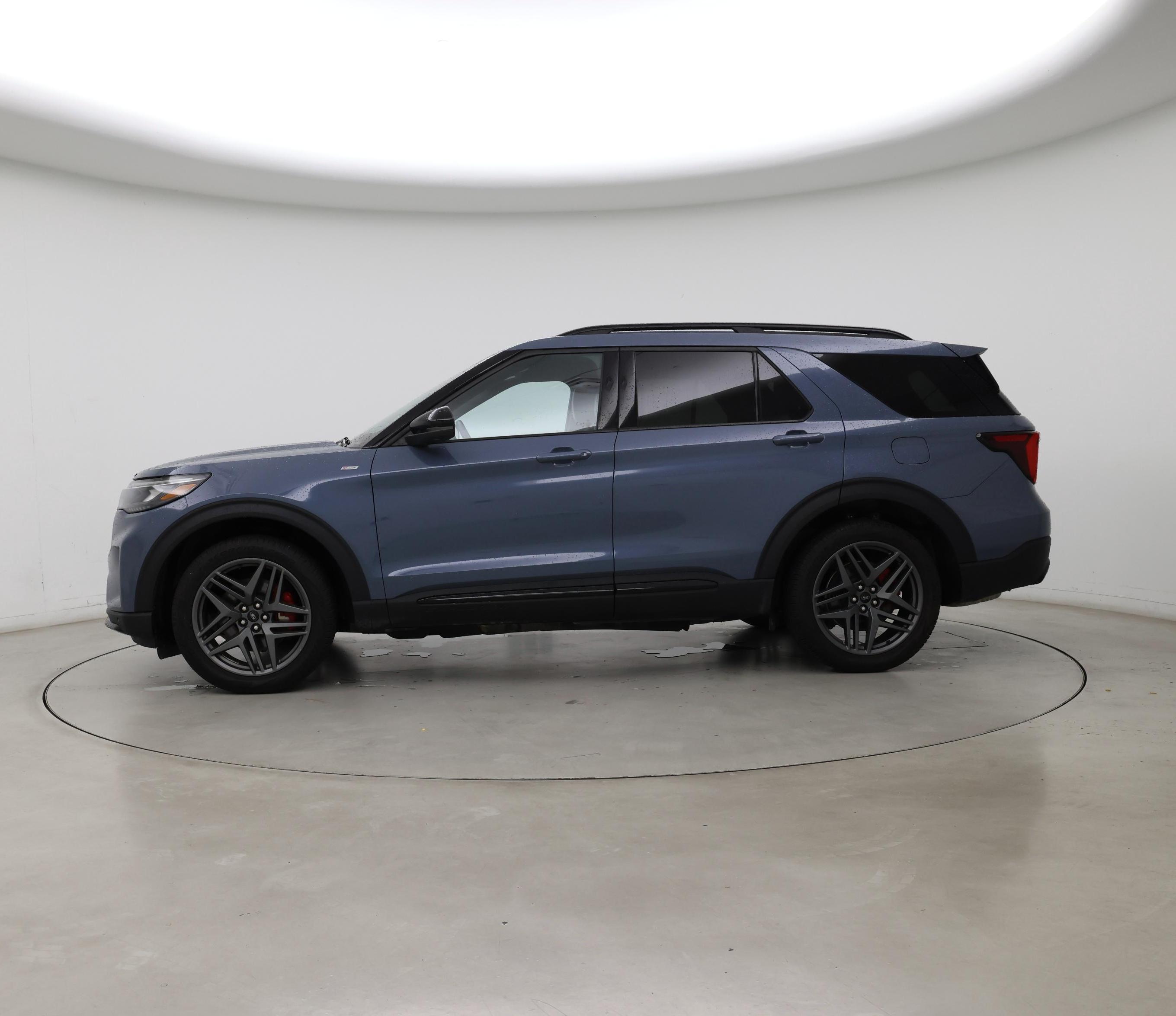 Thumbnail: 2025 Ford Explorer - 3