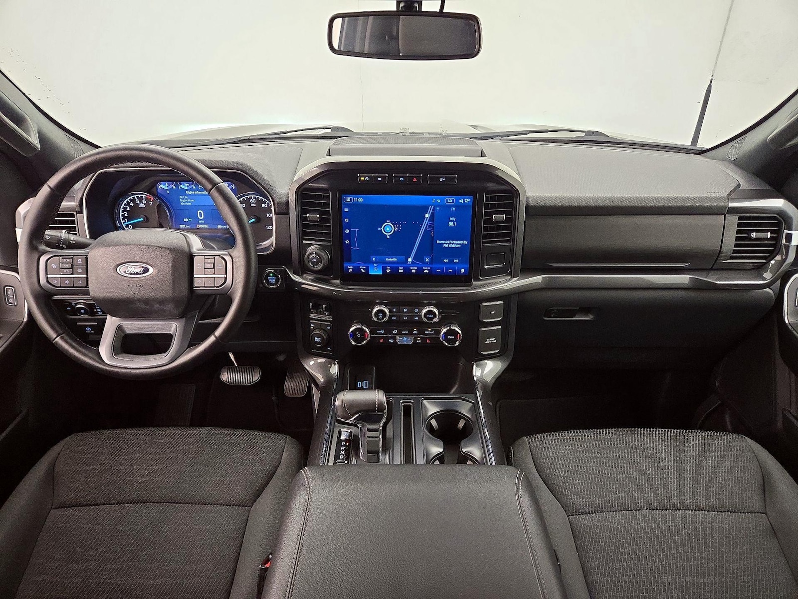 2023 Ford F-150 XLT - Photo 10