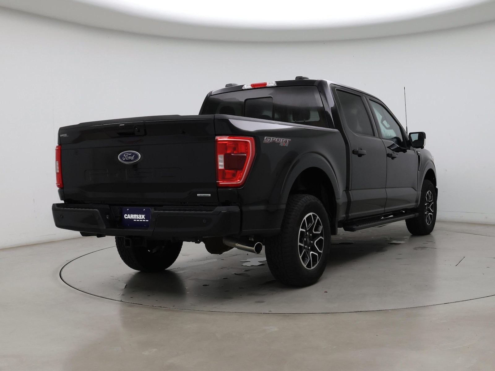 2023 Ford F-150 XLT - Photo 9