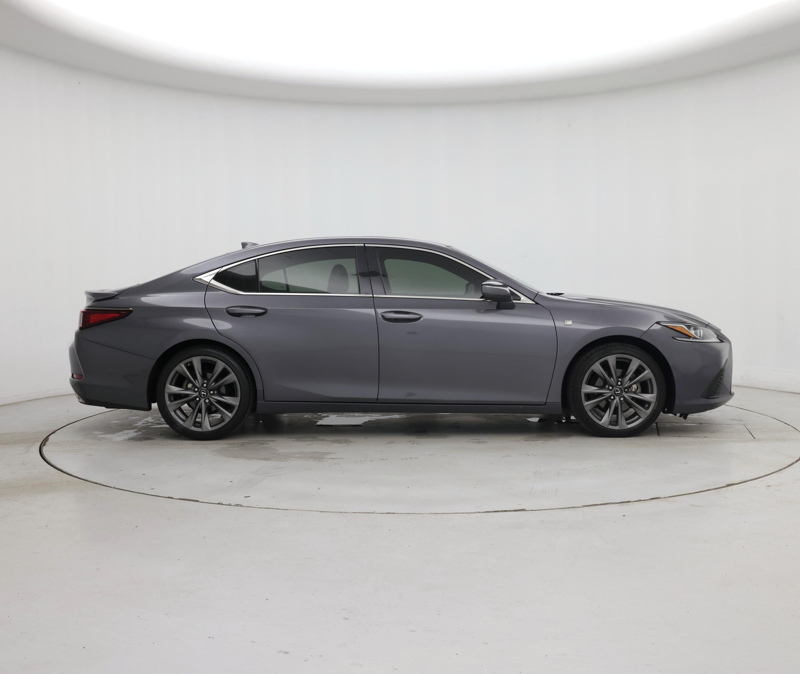 Thumbnail: 2021 Lexus ES - 7