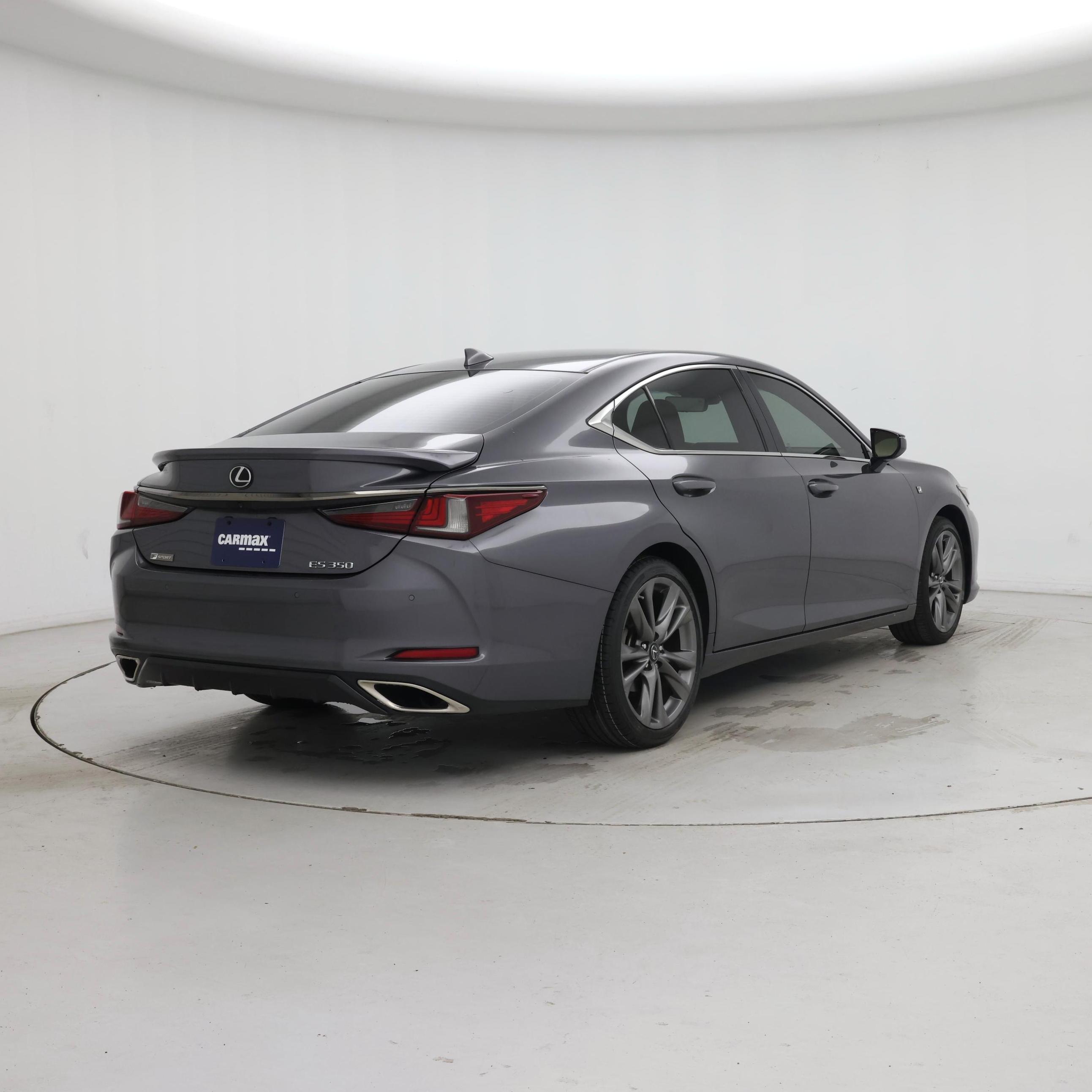 Thumbnail: 2021 Lexus ES - 8