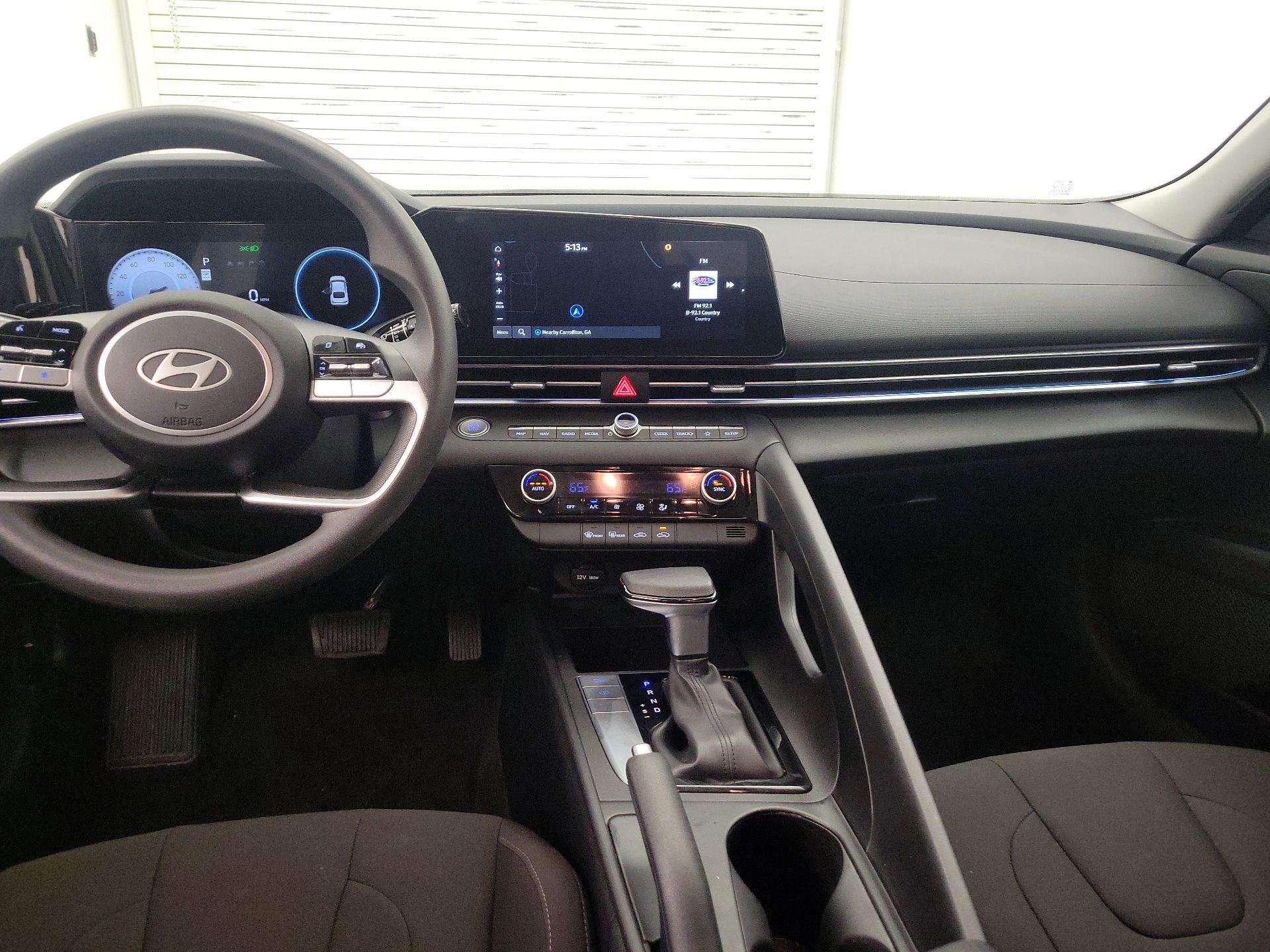 Thumbnail: 2024 Hyundai Elantra - 9