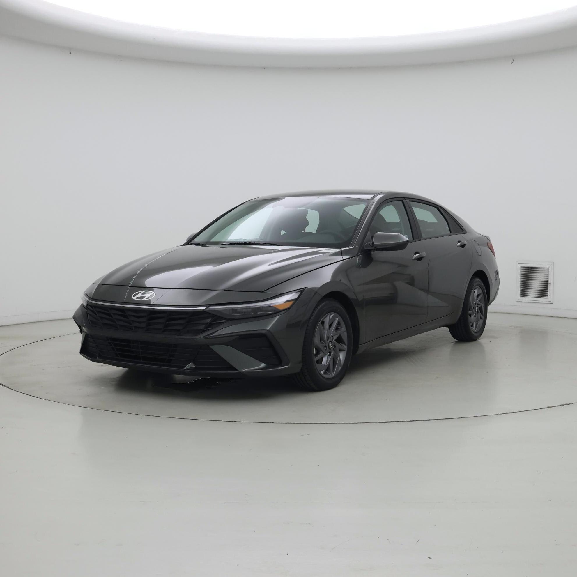 Thumbnail: 2024 Hyundai Elantra - 4