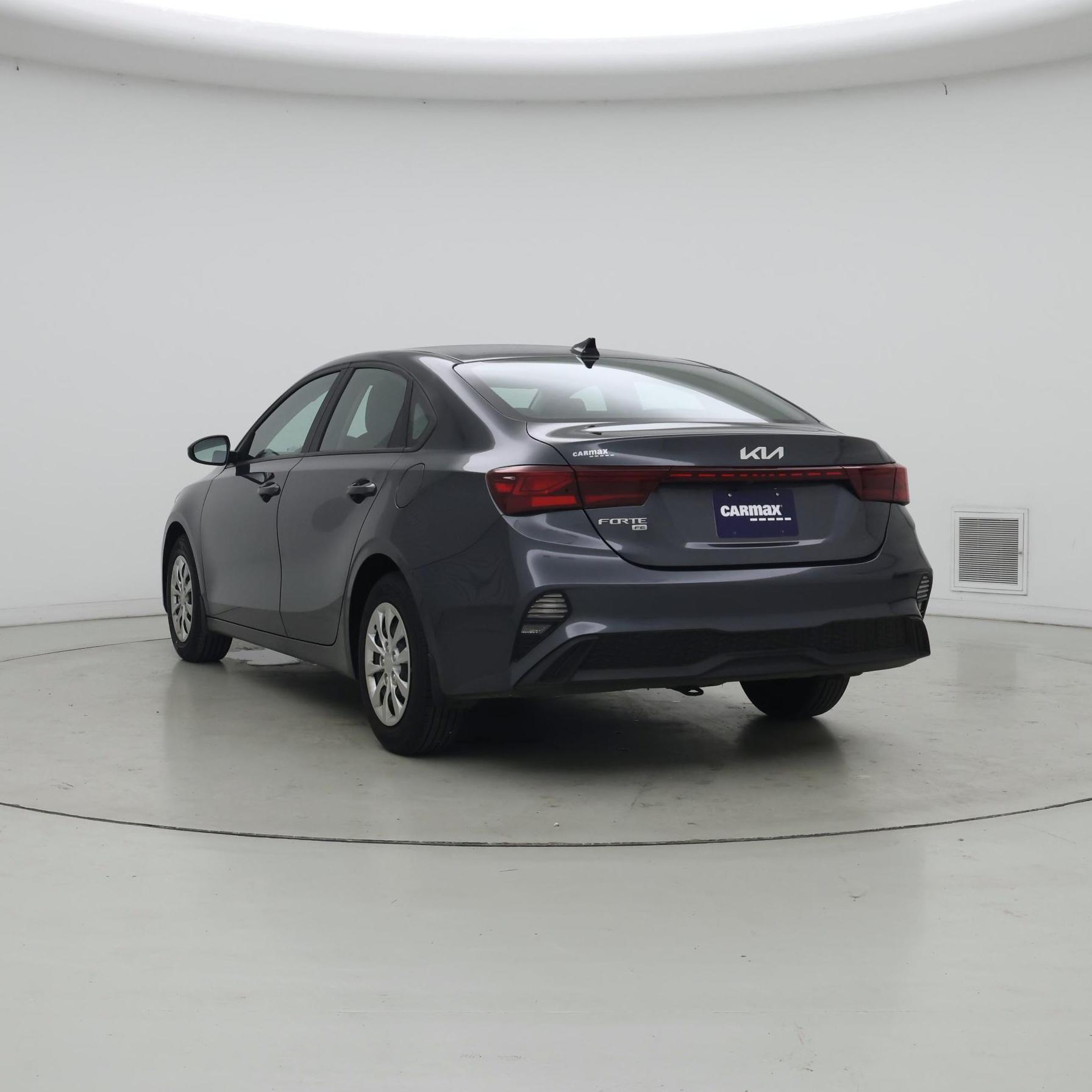 Thumbnail: 2024 Kia Forte - 2