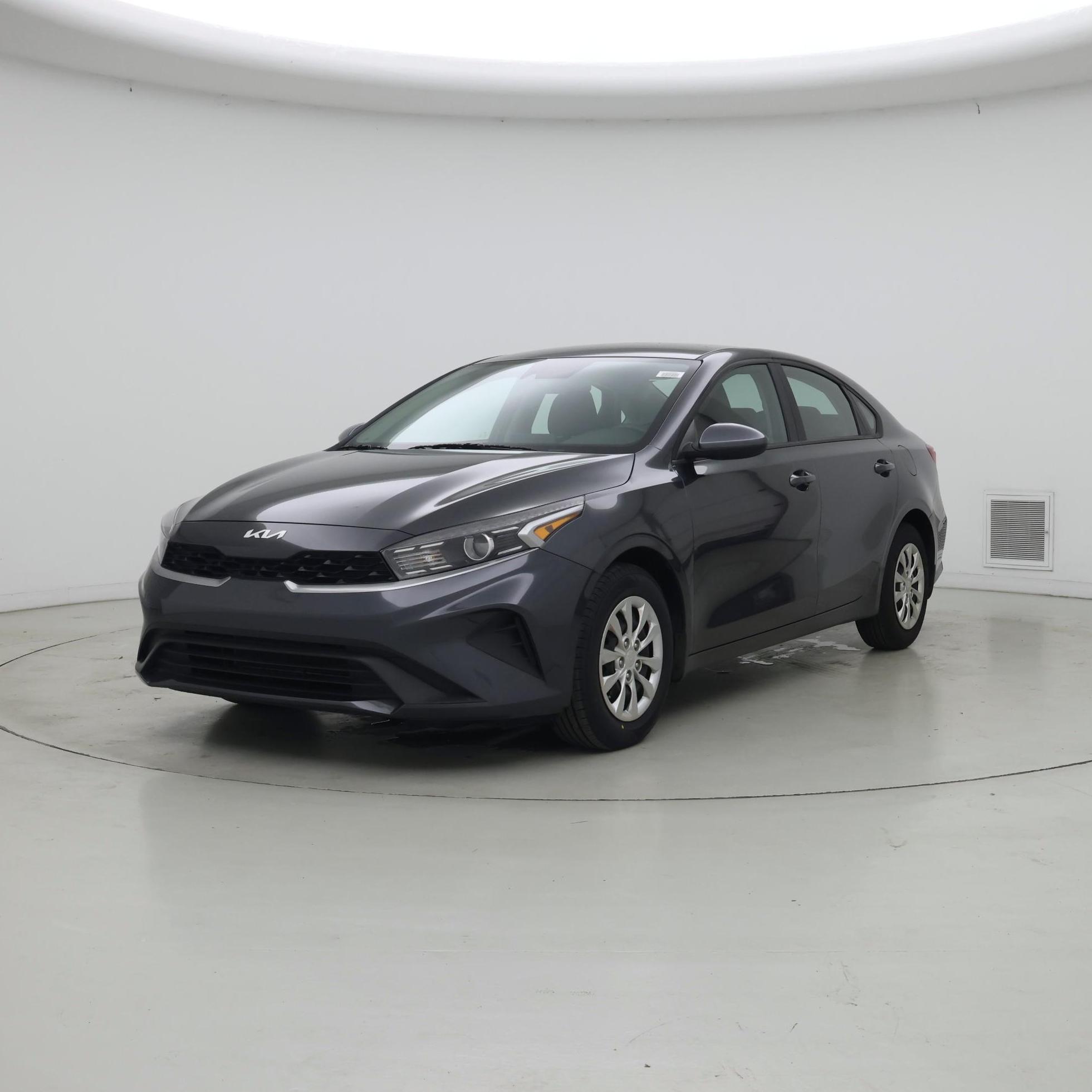 Thumbnail: 2024 Kia Forte - 4
