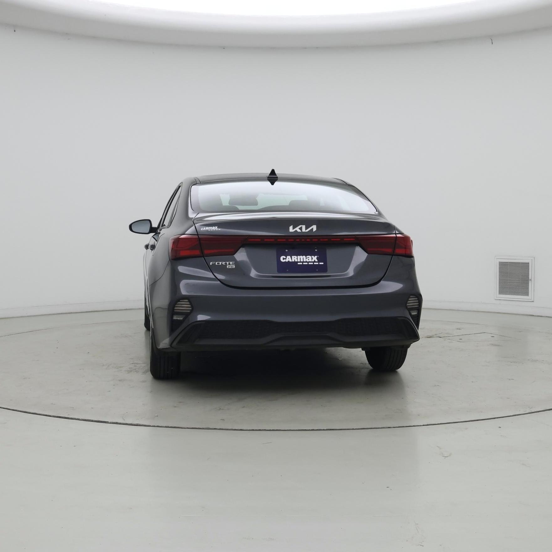 Thumbnail: 2024 Kia Forte - 6