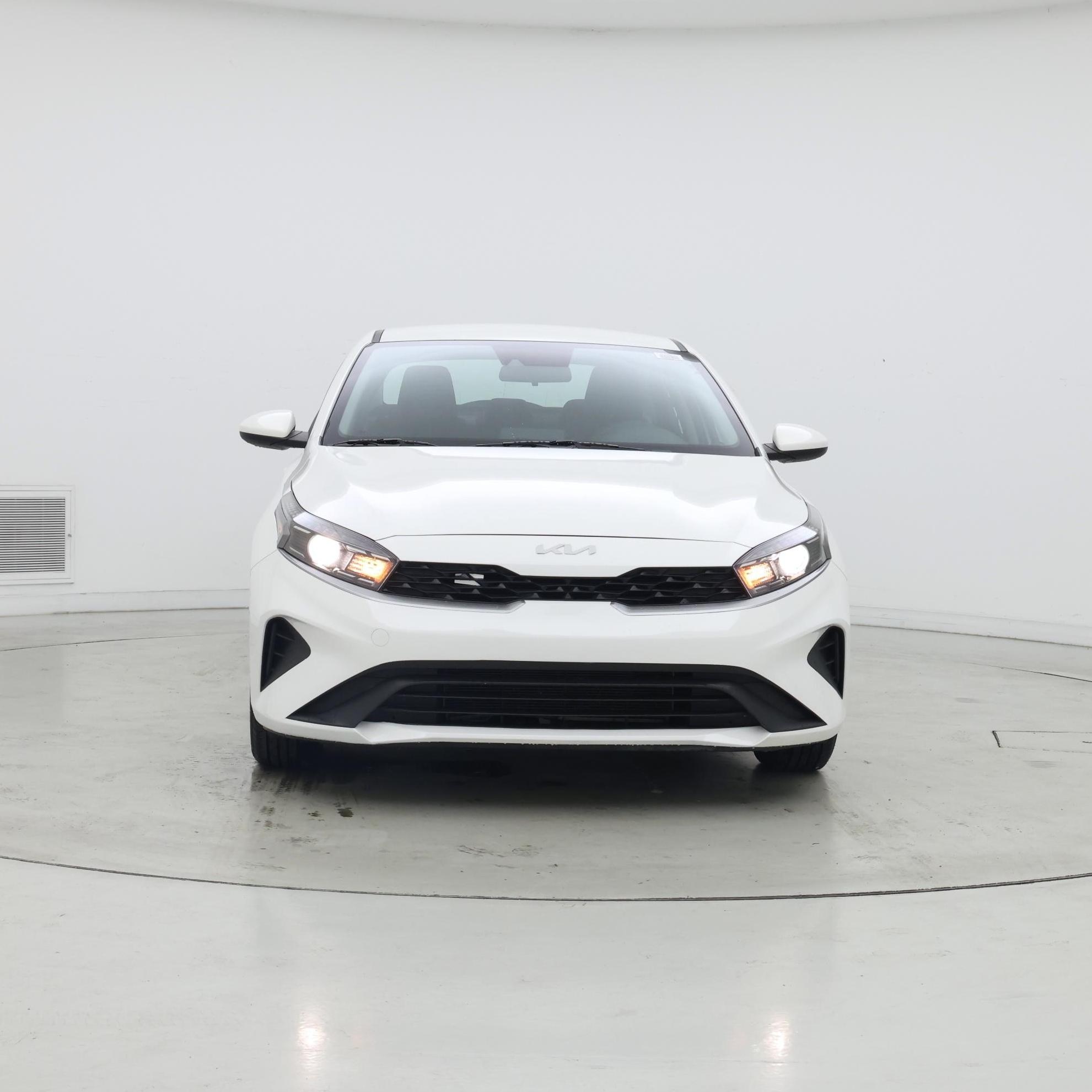 Thumbnail: 2024 Kia Forte - 5