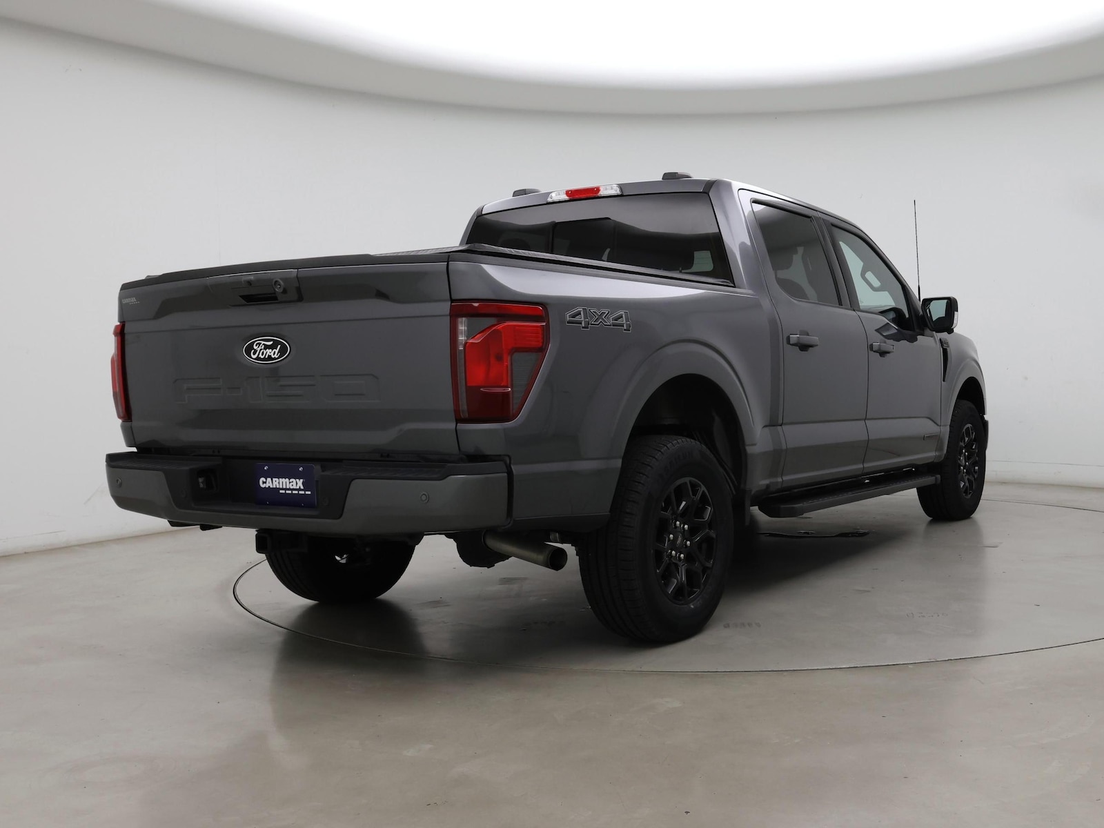 2024 Ford F-150 XLT - Photo 9