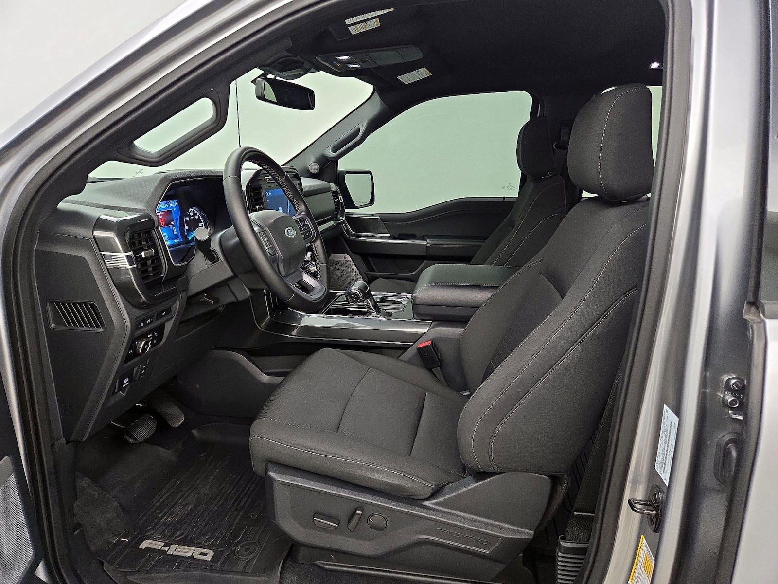 2023 Ford F-150 XLT - Photo 12