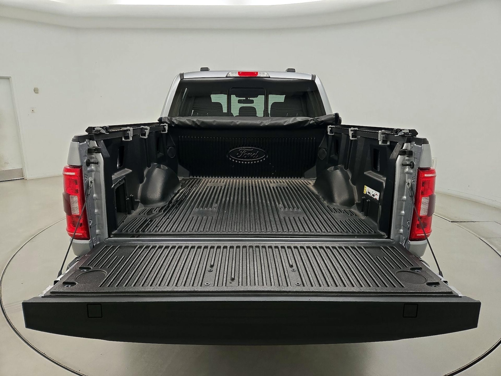 2023 Ford F-150 XLT - Photo 22