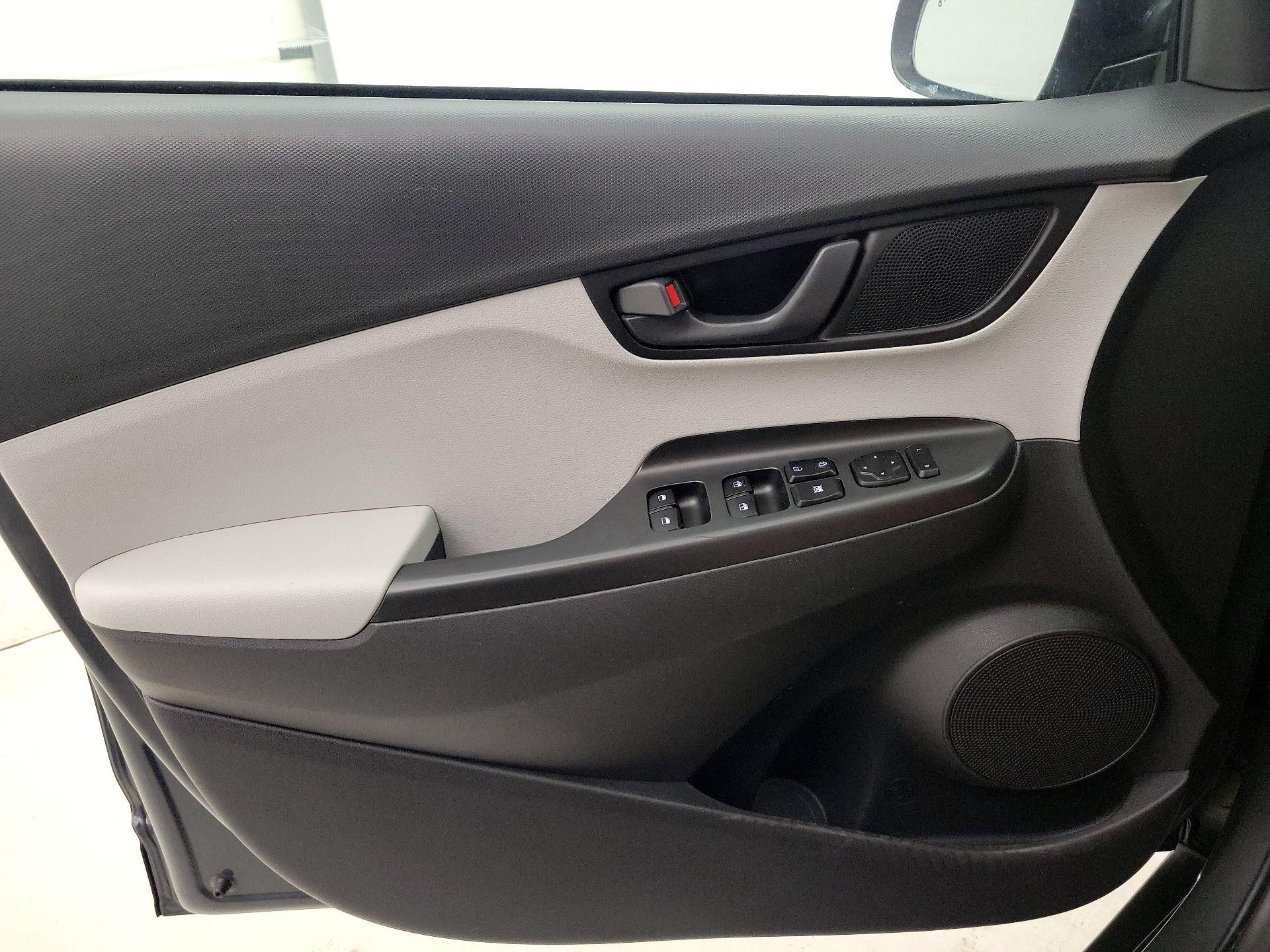 Thumbnail: 2023 Hyundai Kona - 12