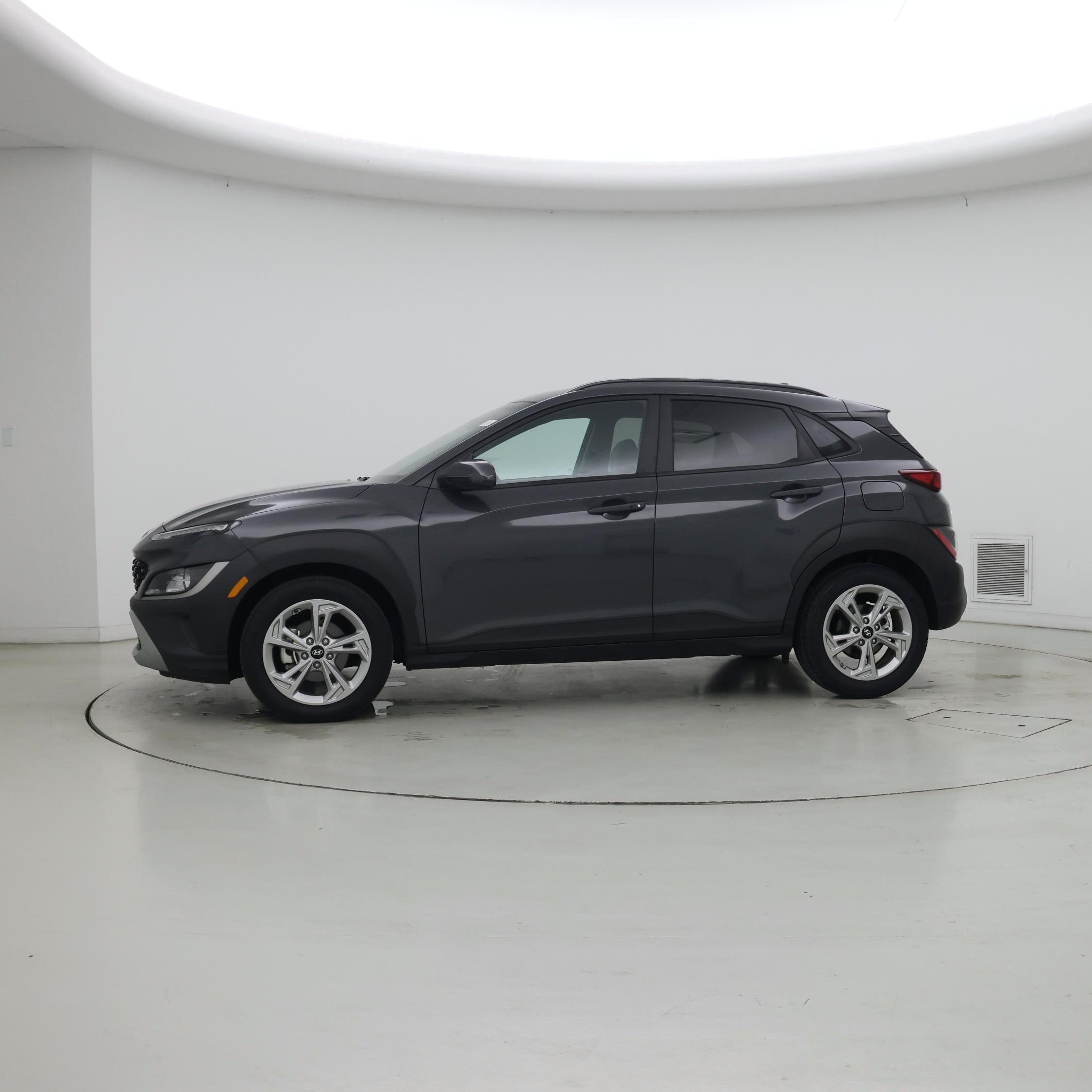 Thumbnail: 2023 Hyundai Kona - 3