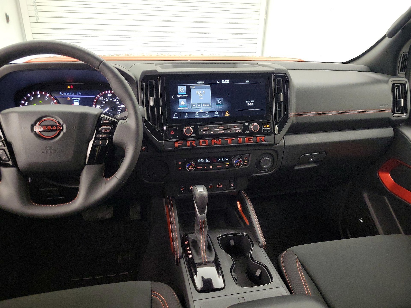 2025 Nissan Frontier PRO-X - Photo 10