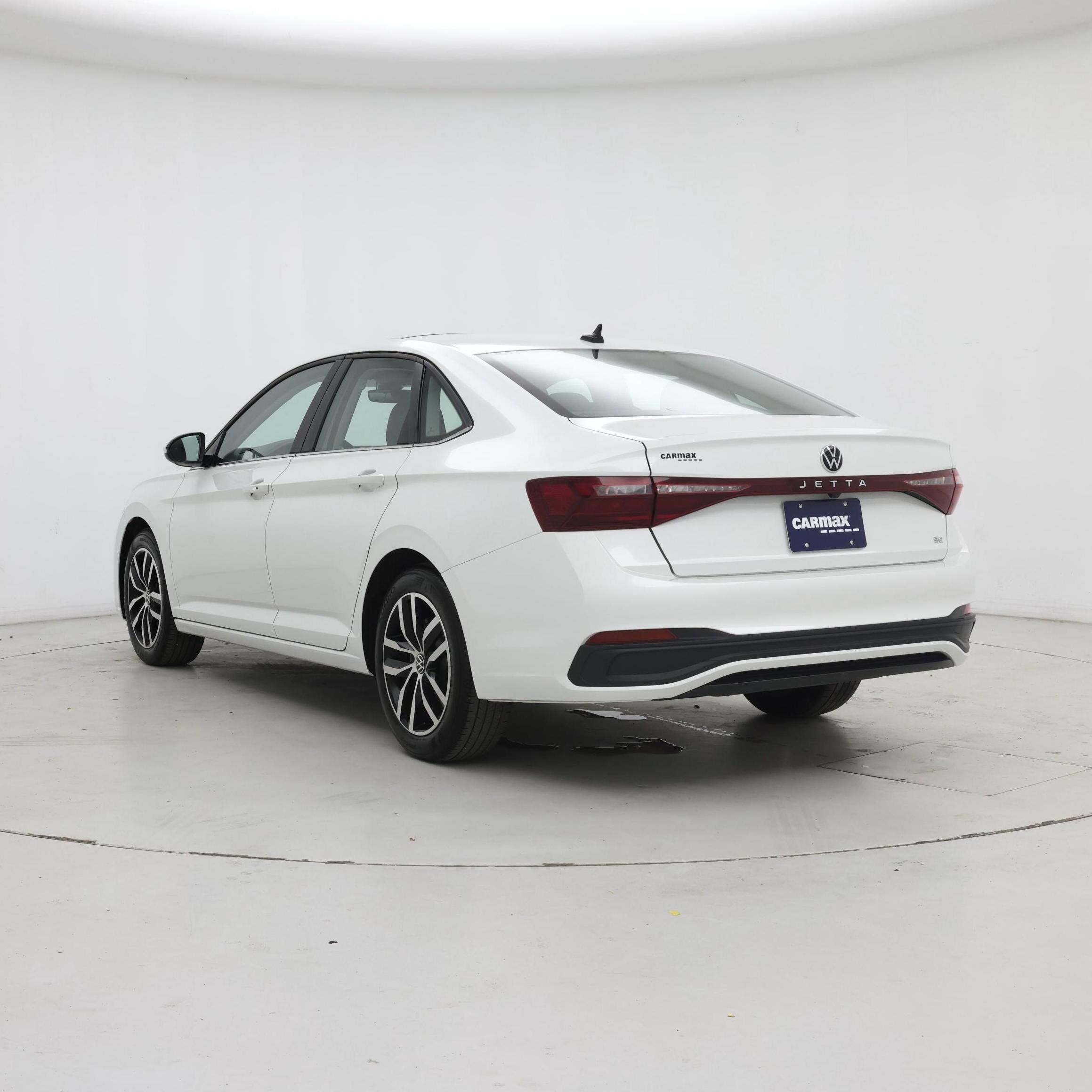 Thumbnail: 2025 Volkswagen Jetta - 2
