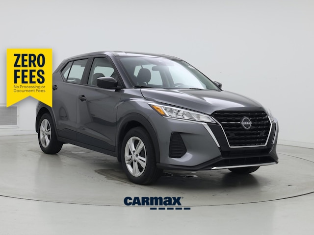 Gray 2025 Nissan Kicks Play SUV / Crossover Front-Wheel Drive Automatic