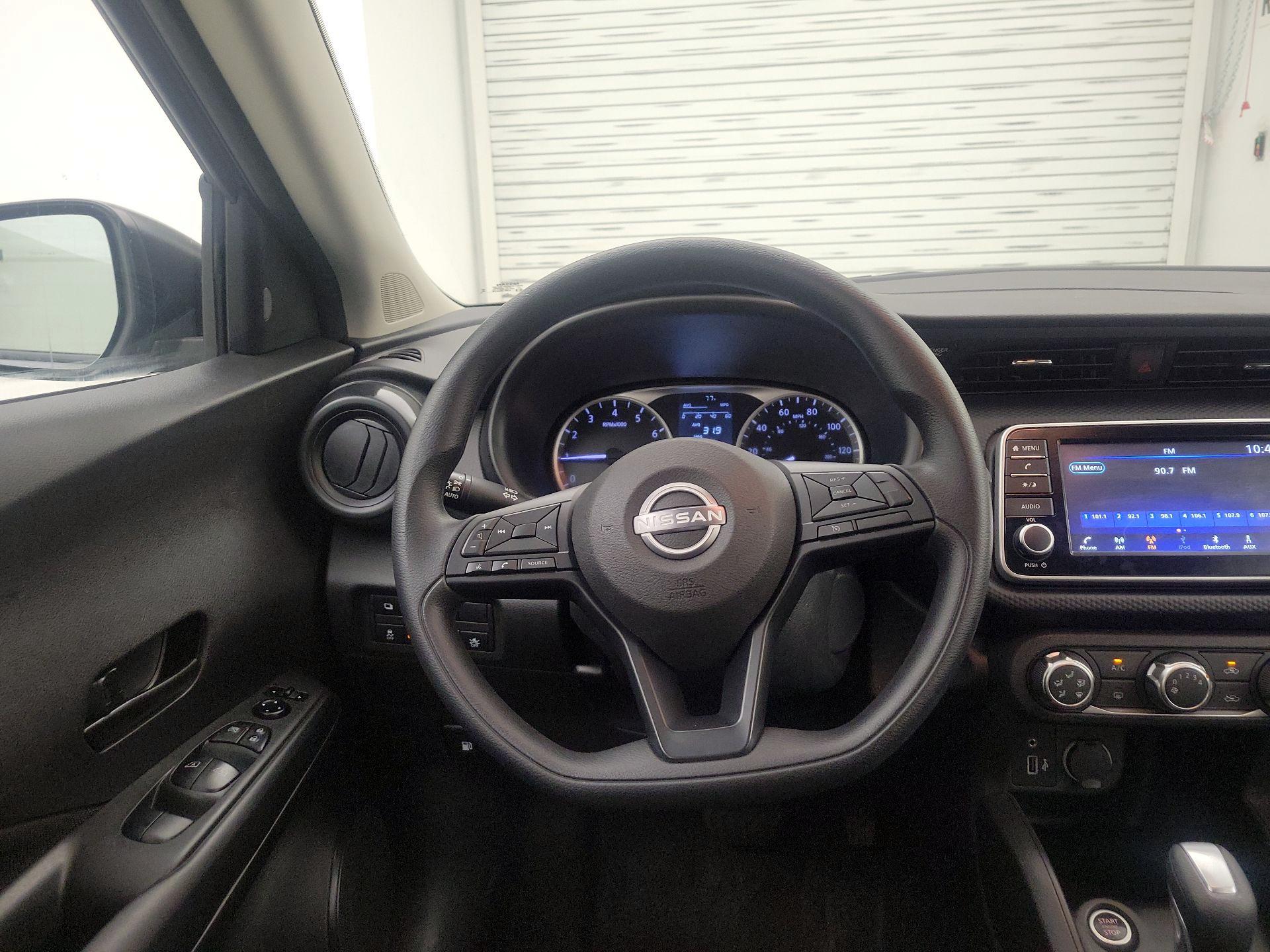 Thumbnail: 2025 Nissan Kicks - 10