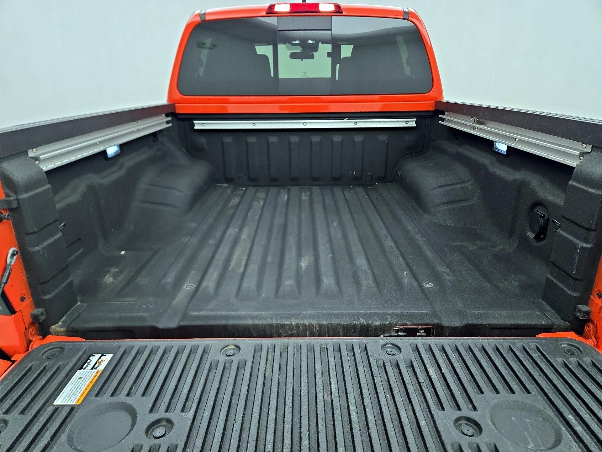 Thumbnail: 2025 Nissan Frontier - 20