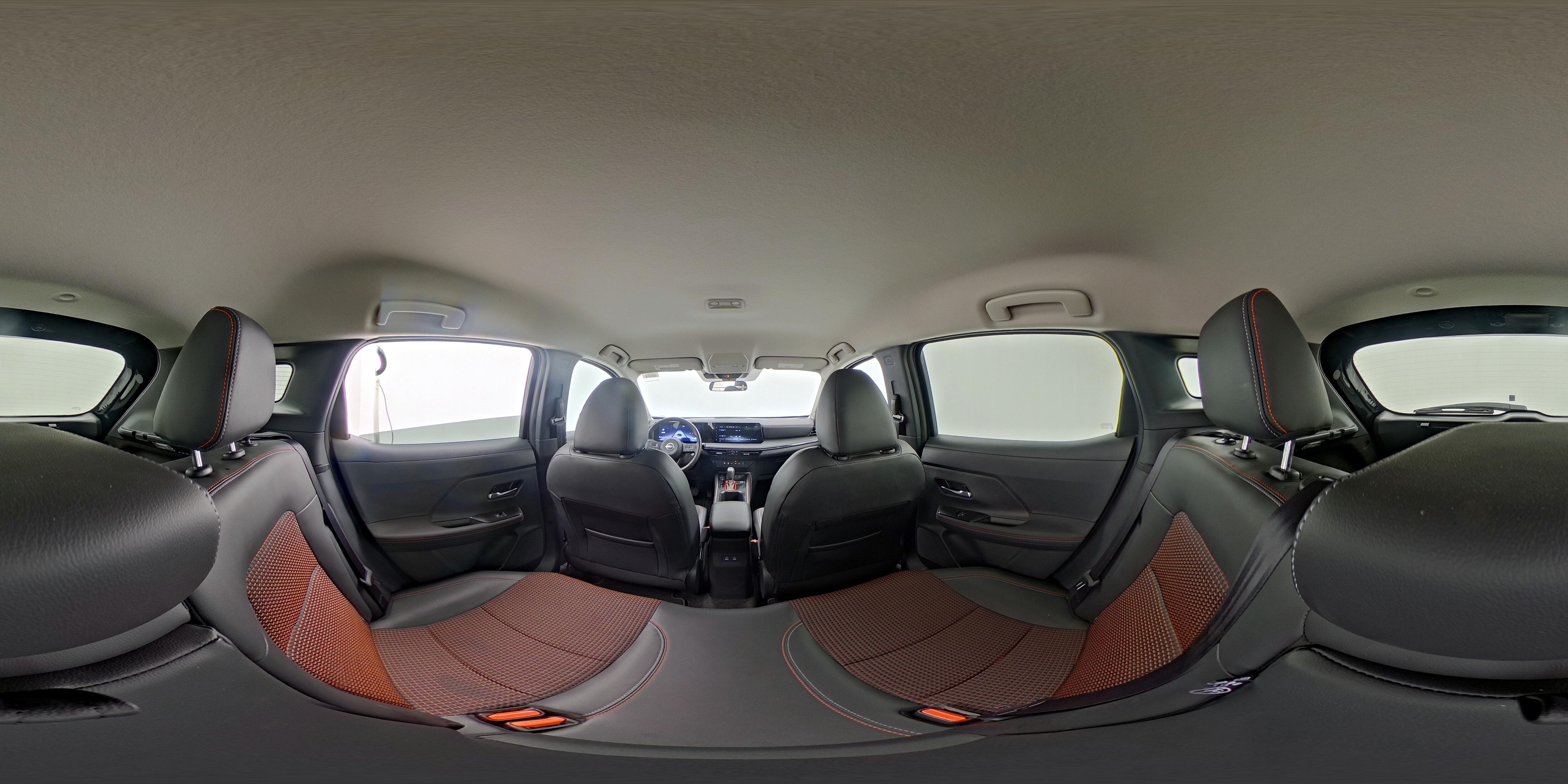 2025 Nissan Kicks SR - Photo 25