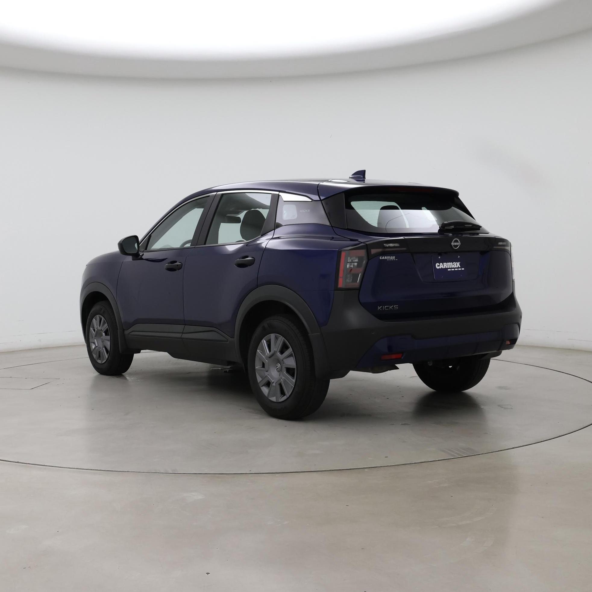 Thumbnail: 2025 Nissan Kicks - 2