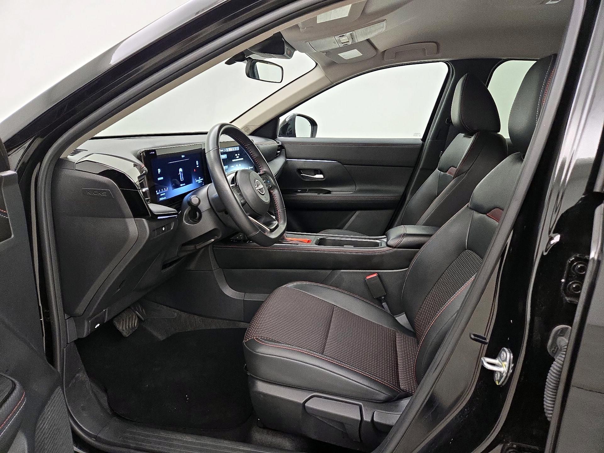 Thumbnail: 2025 Nissan Kicks - 11