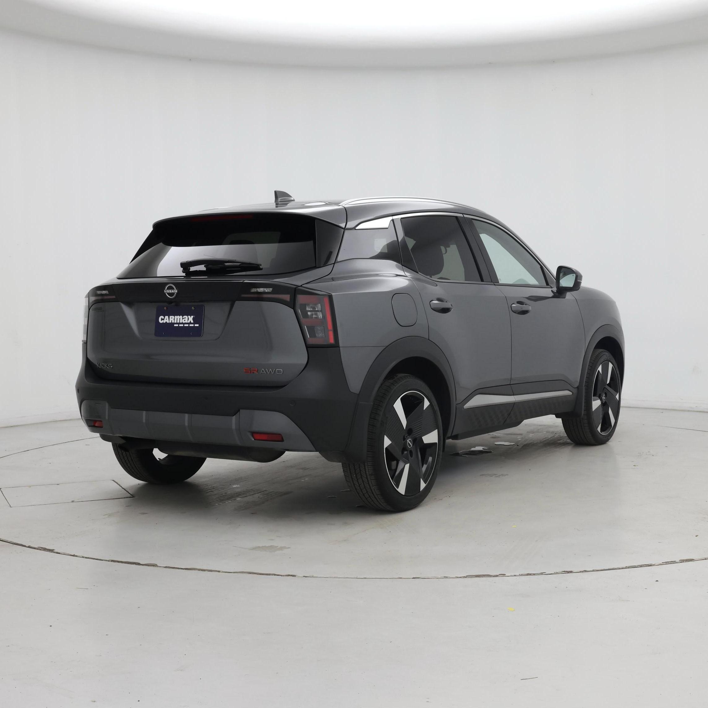 Thumbnail: 2025 Nissan Kicks - 8