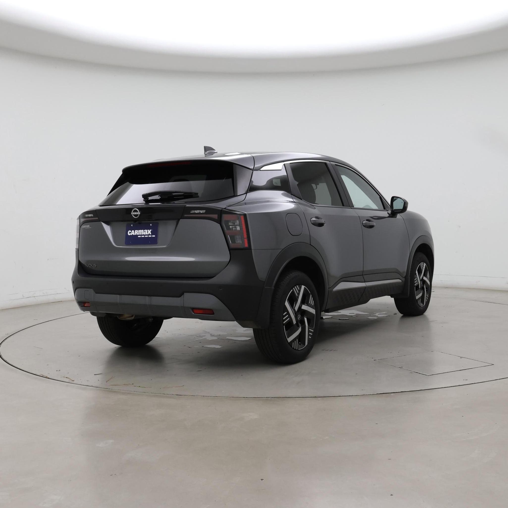 Thumbnail: 2025 Nissan Kicks - 8
