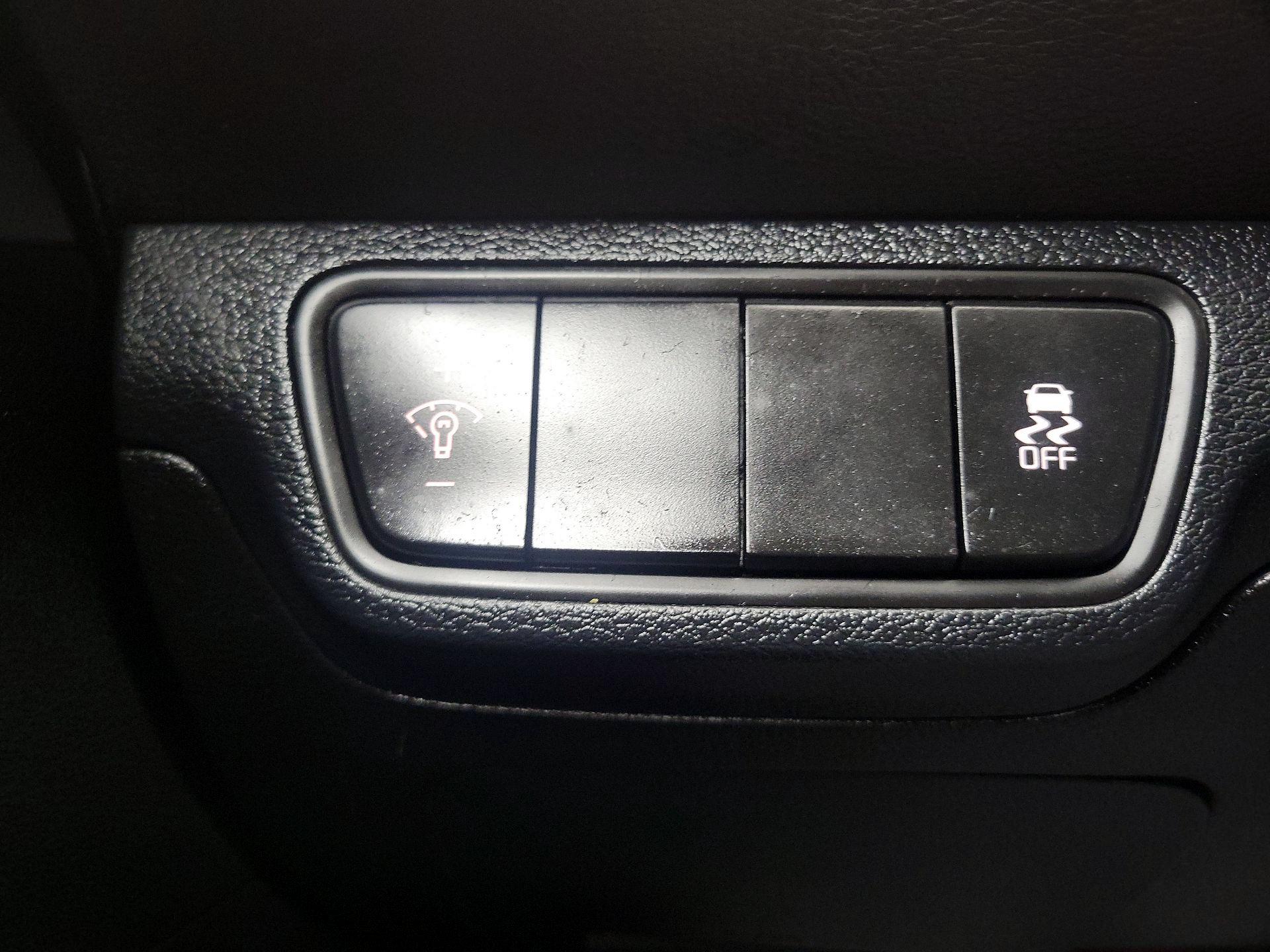 Thumbnail: 2024 Kia Forte - 13
