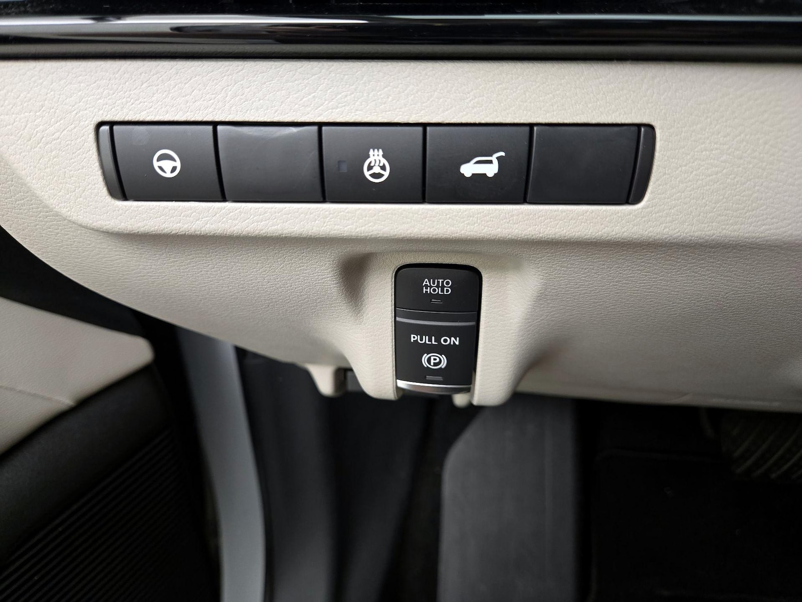 2025 Nissan Murano SL - Photo 14