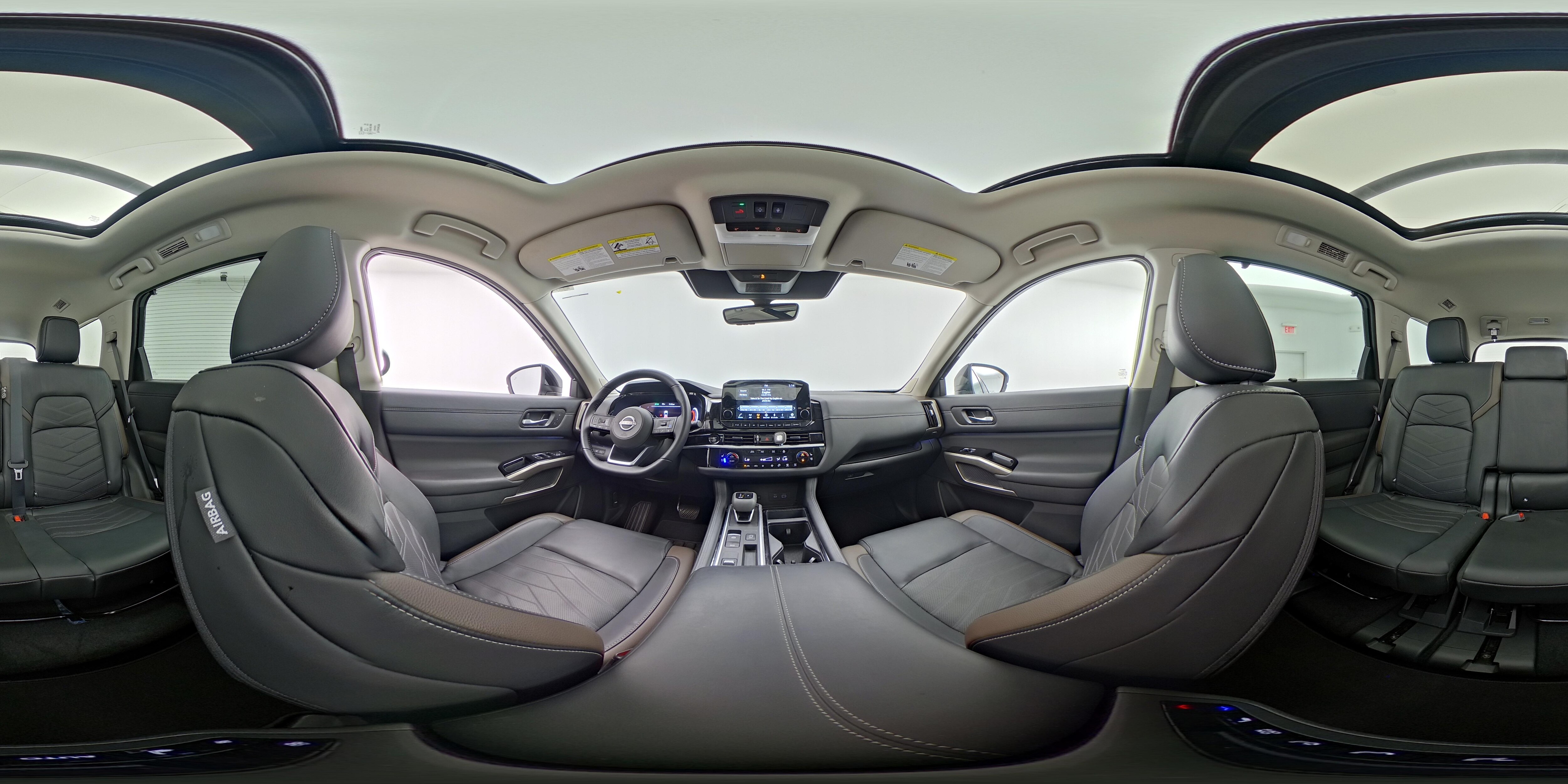 2025 Nissan Pathfinder Platinum - Photo 29