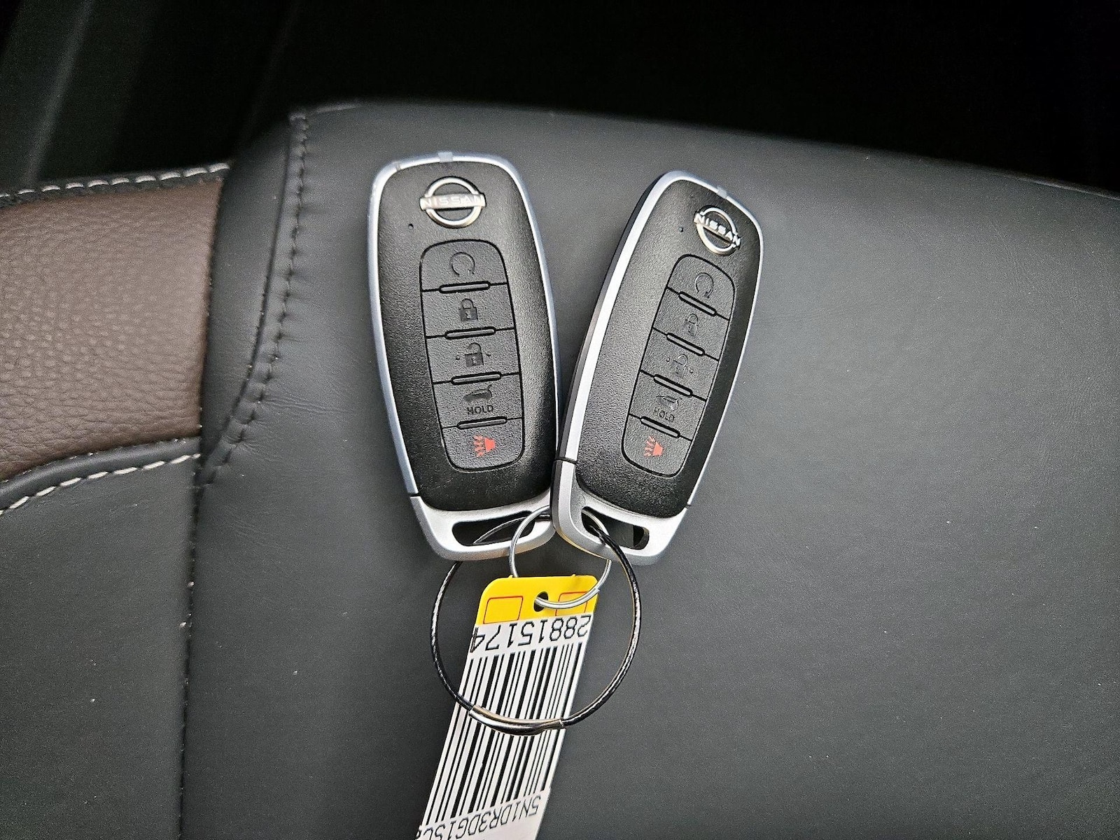 2025 Nissan Pathfinder Platinum - Photo 28