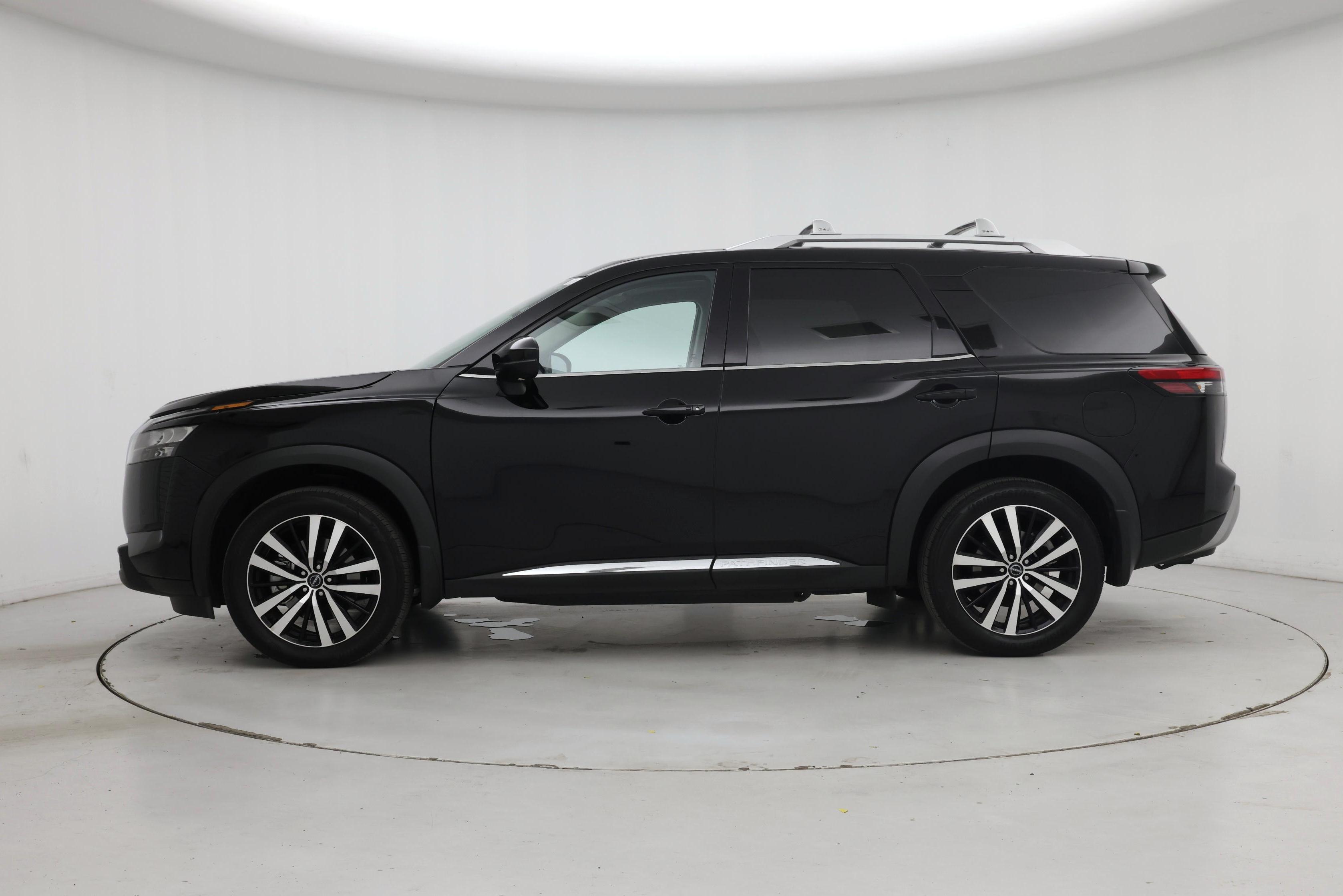 Thumbnail: 2025 Nissan Pathfinder - 3