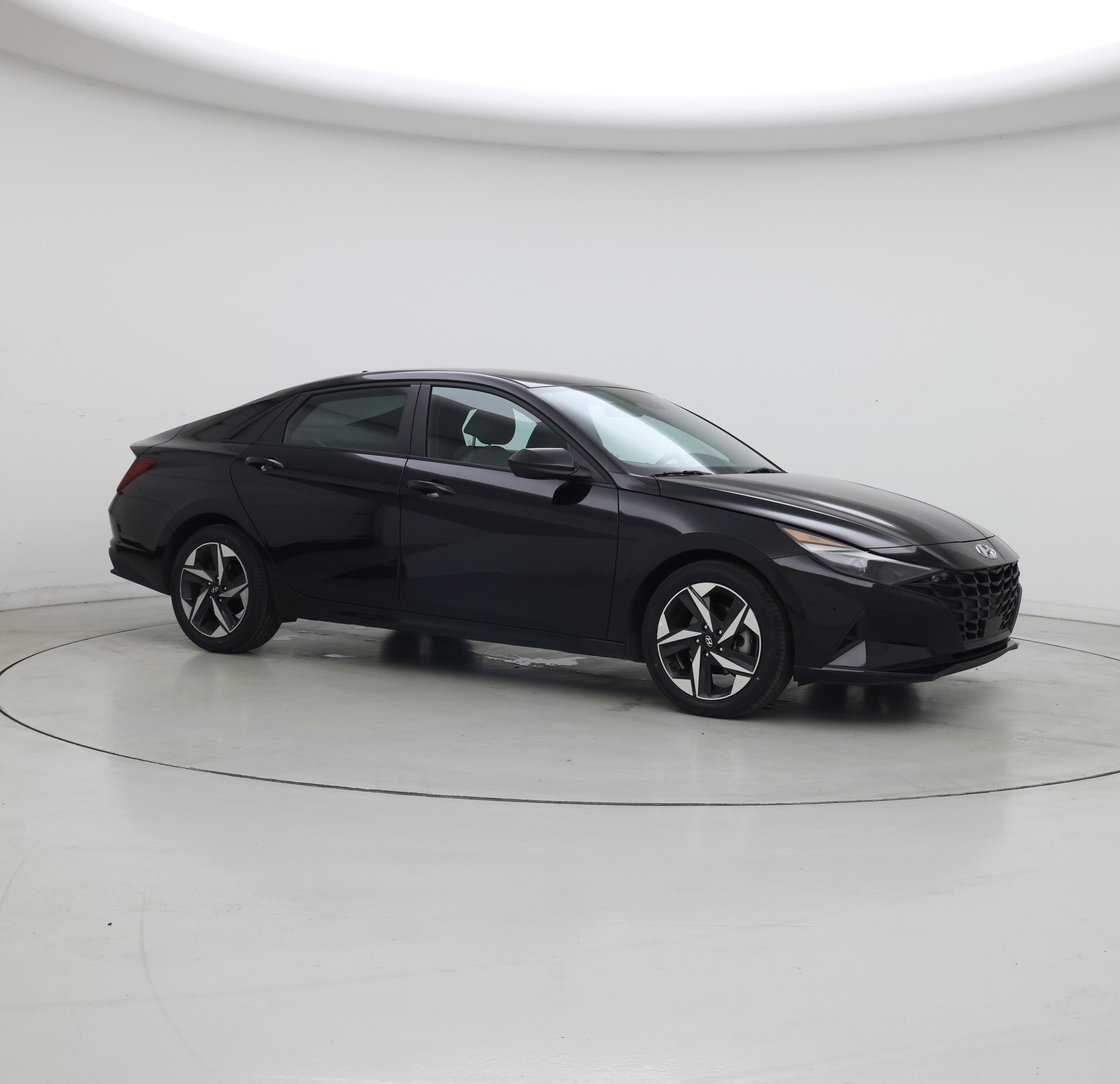 Thumbnail: 2023 Hyundai Elantra - 3