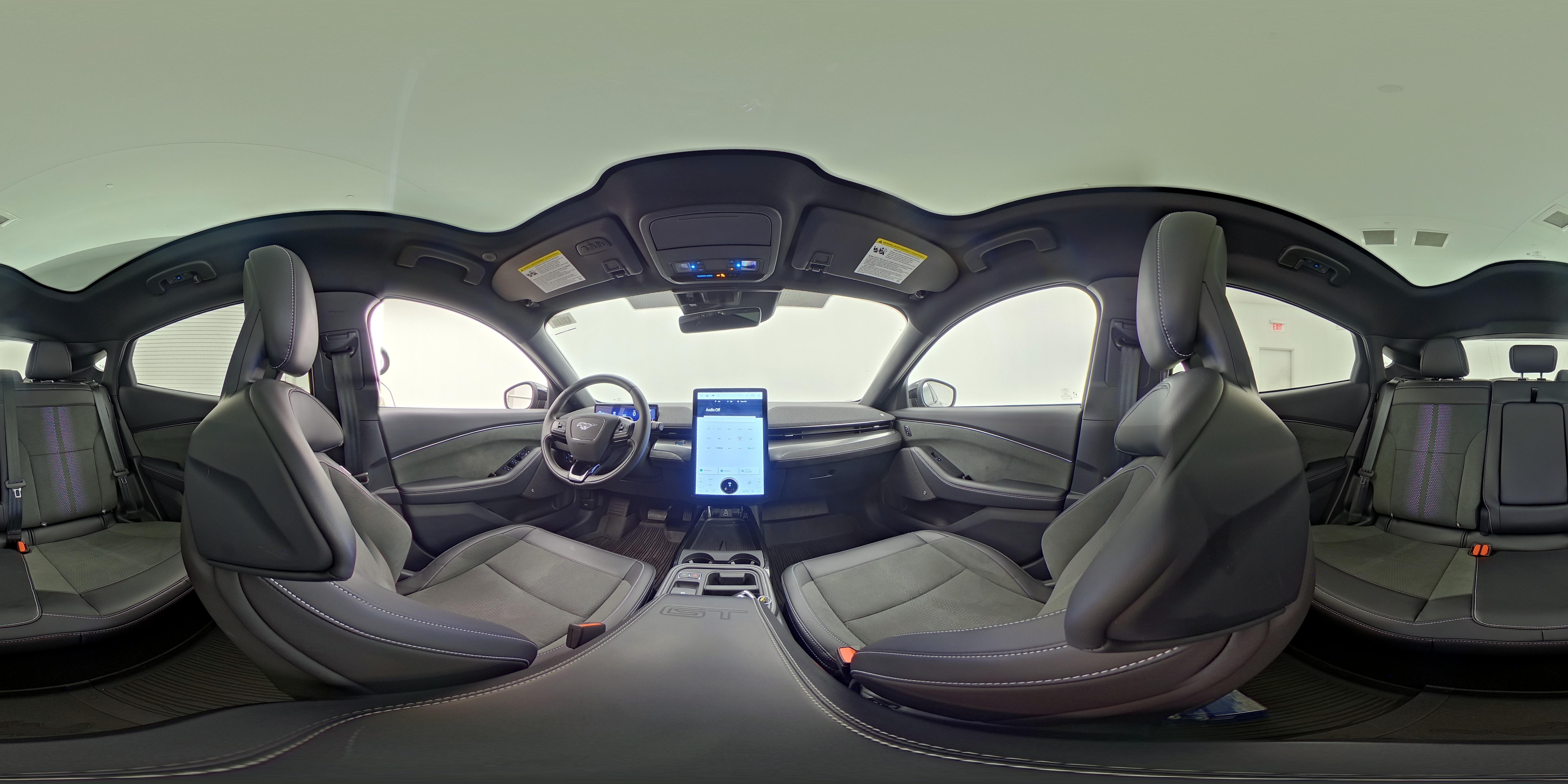 2025 Ford Mustang Mach-E GT AWD - Photo 25